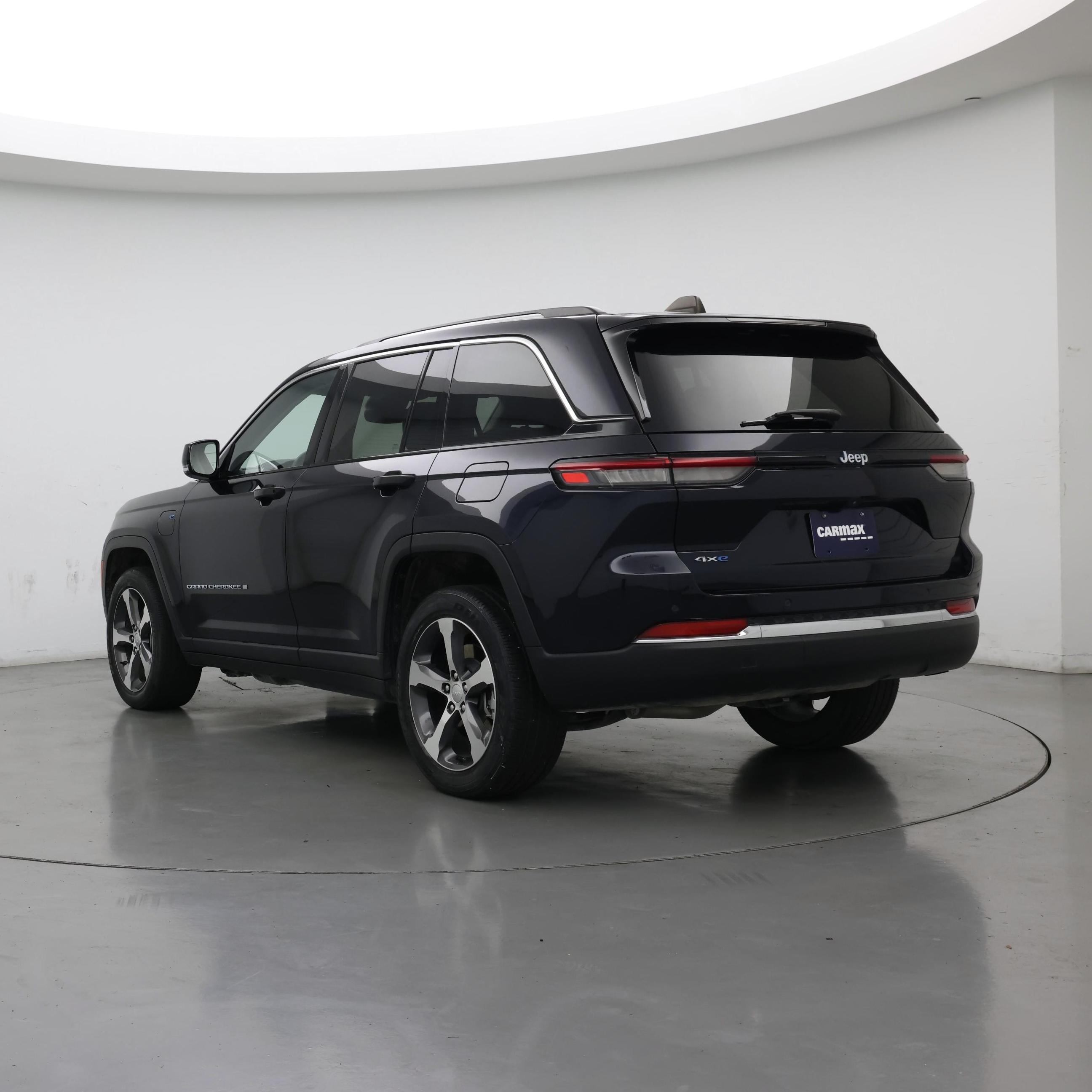 Thumbnail: 2022 Jeep Grand Cherokee - 2