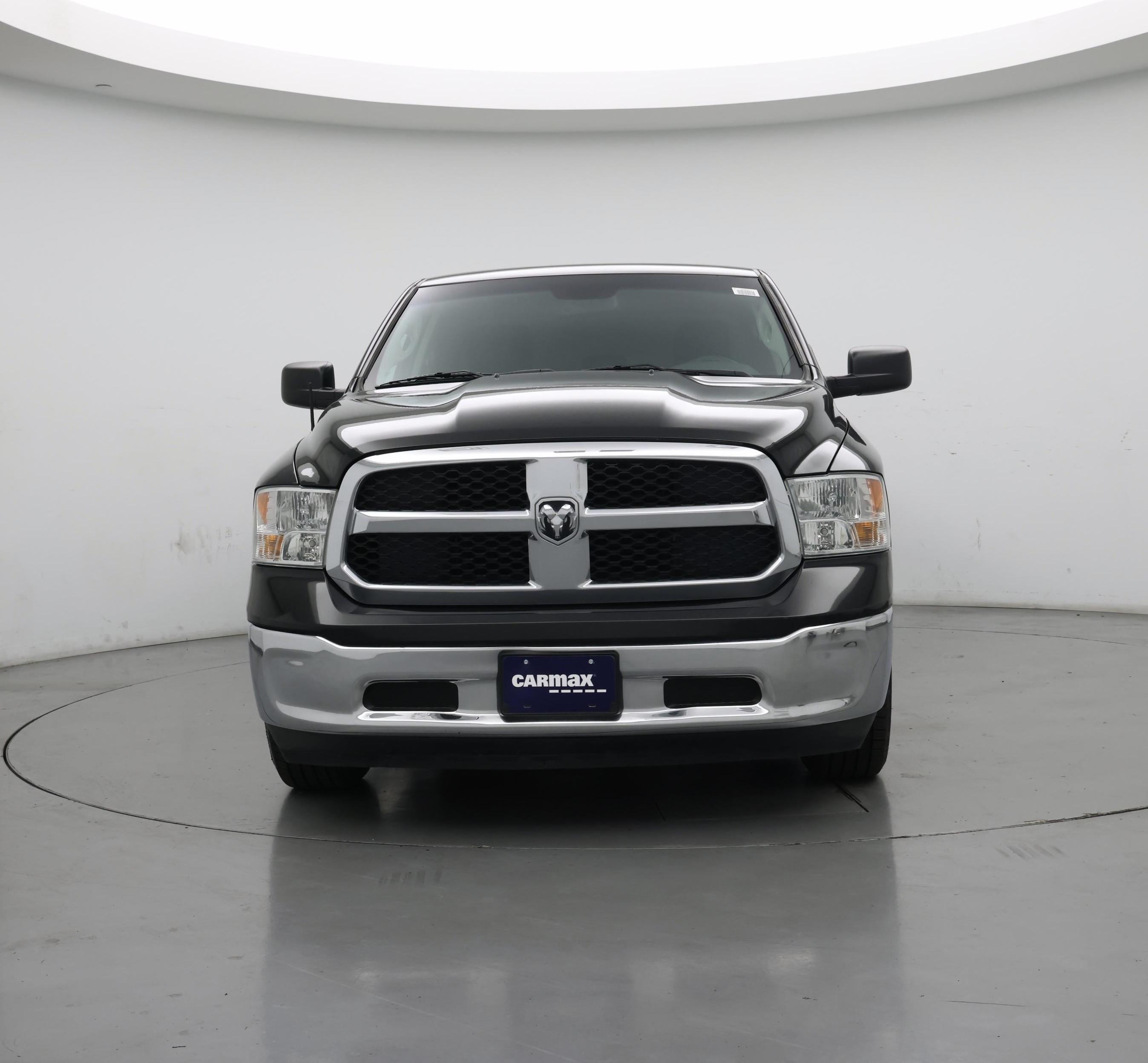 Thumbnail: 2019 RAM 1500 Classic - 5