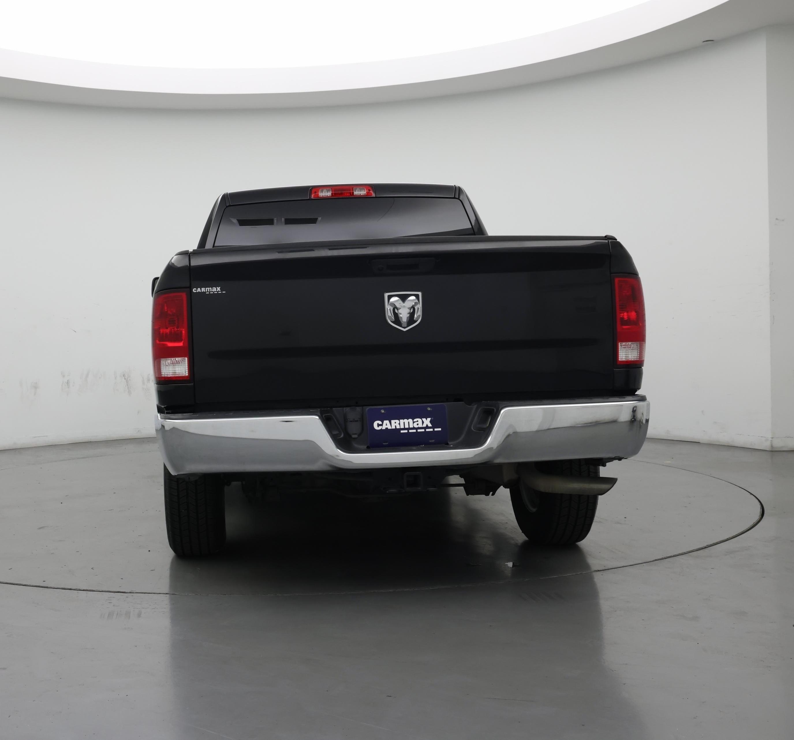 Thumbnail: 2019 RAM 1500 Classic - 6