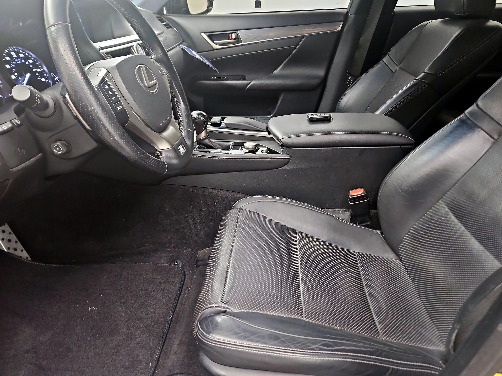 Thumbnail: 2015 Lexus GS - 11