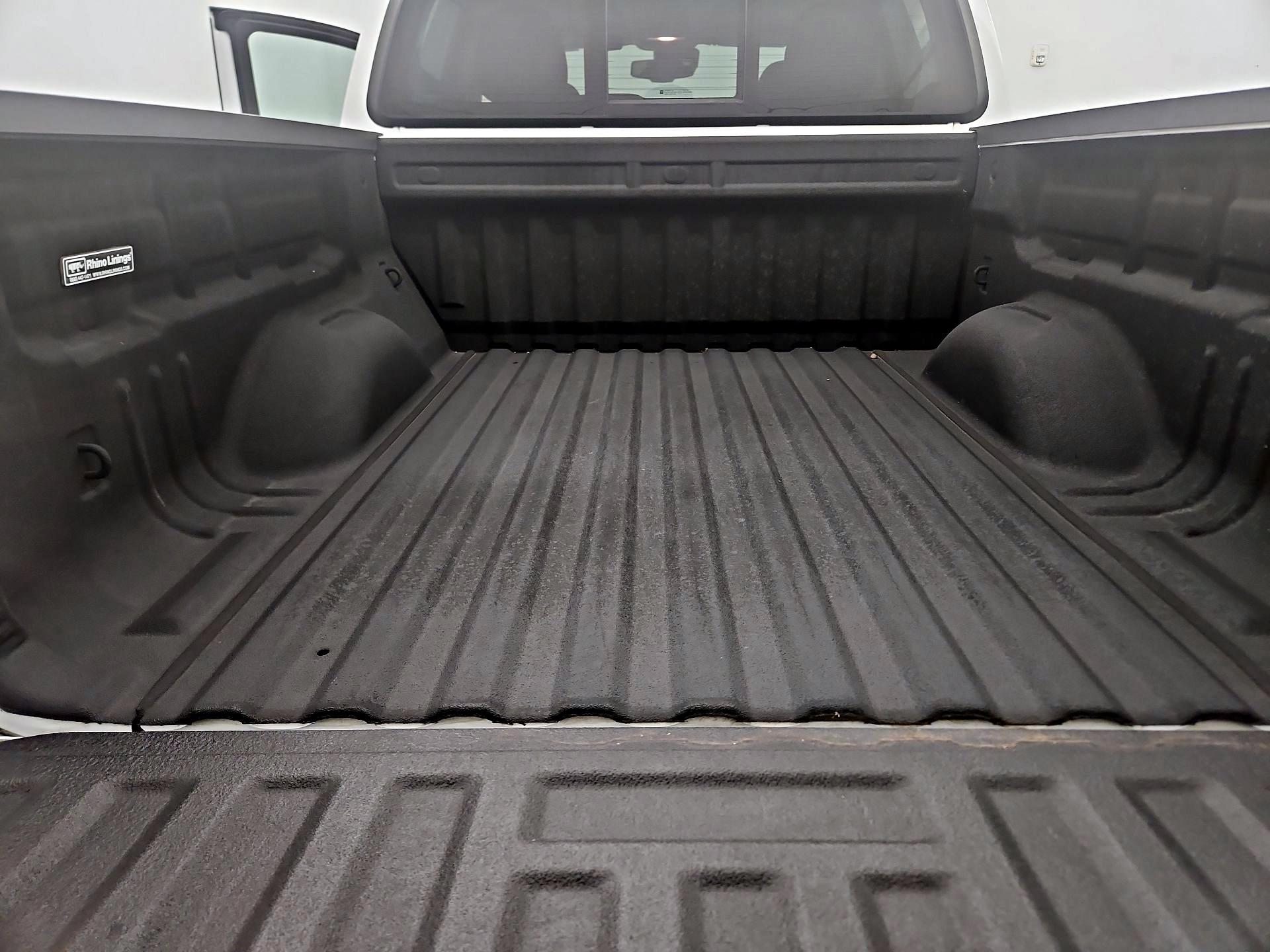 Thumbnail: 2017 GMC Canyon - 16