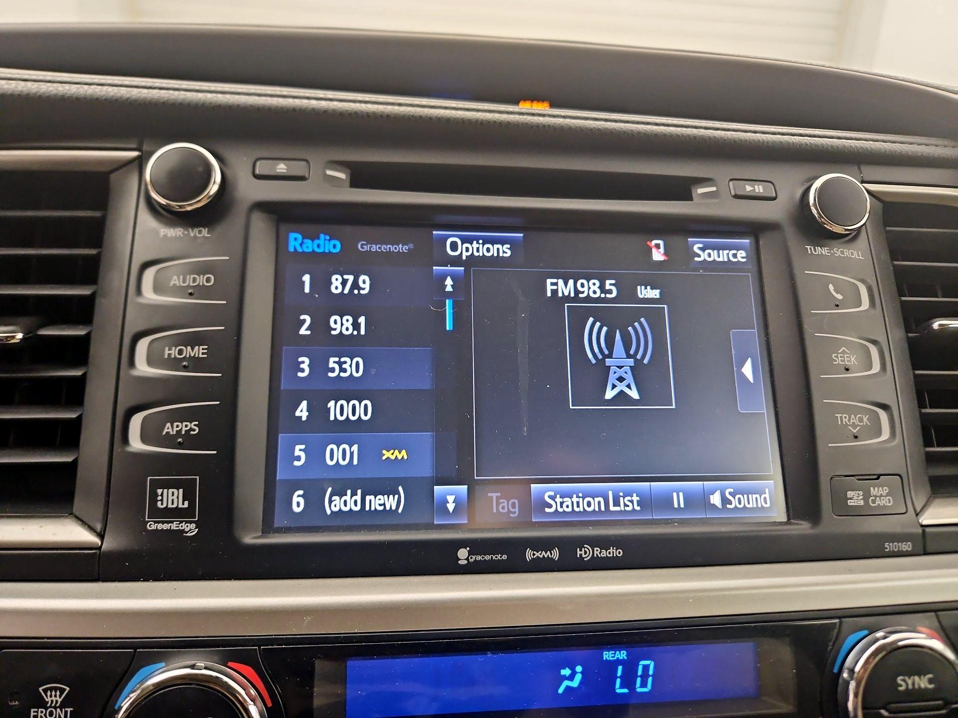 Thumbnail: 2016 Toyota Highlander - 15