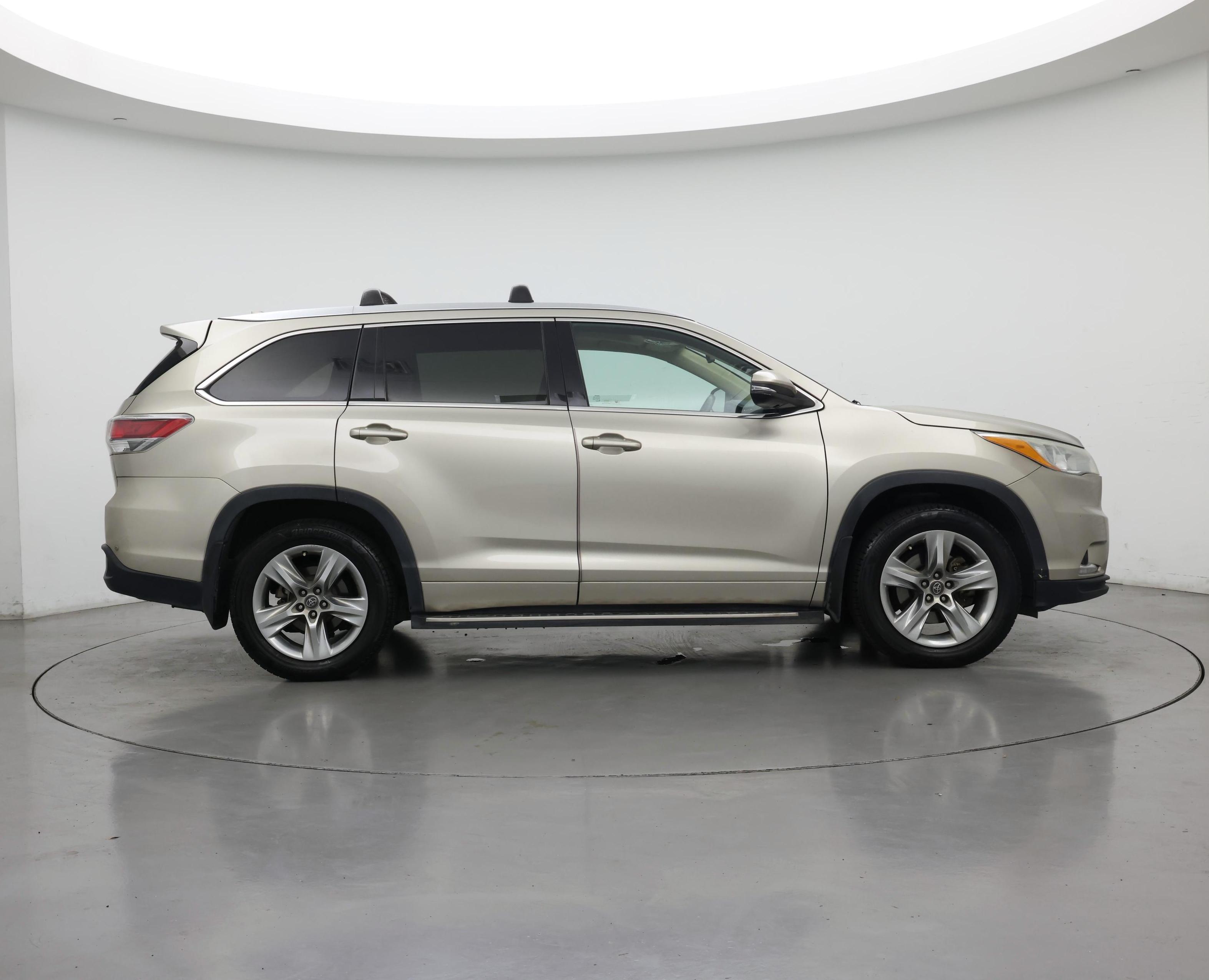 Thumbnail: 2016 Toyota Highlander - 7