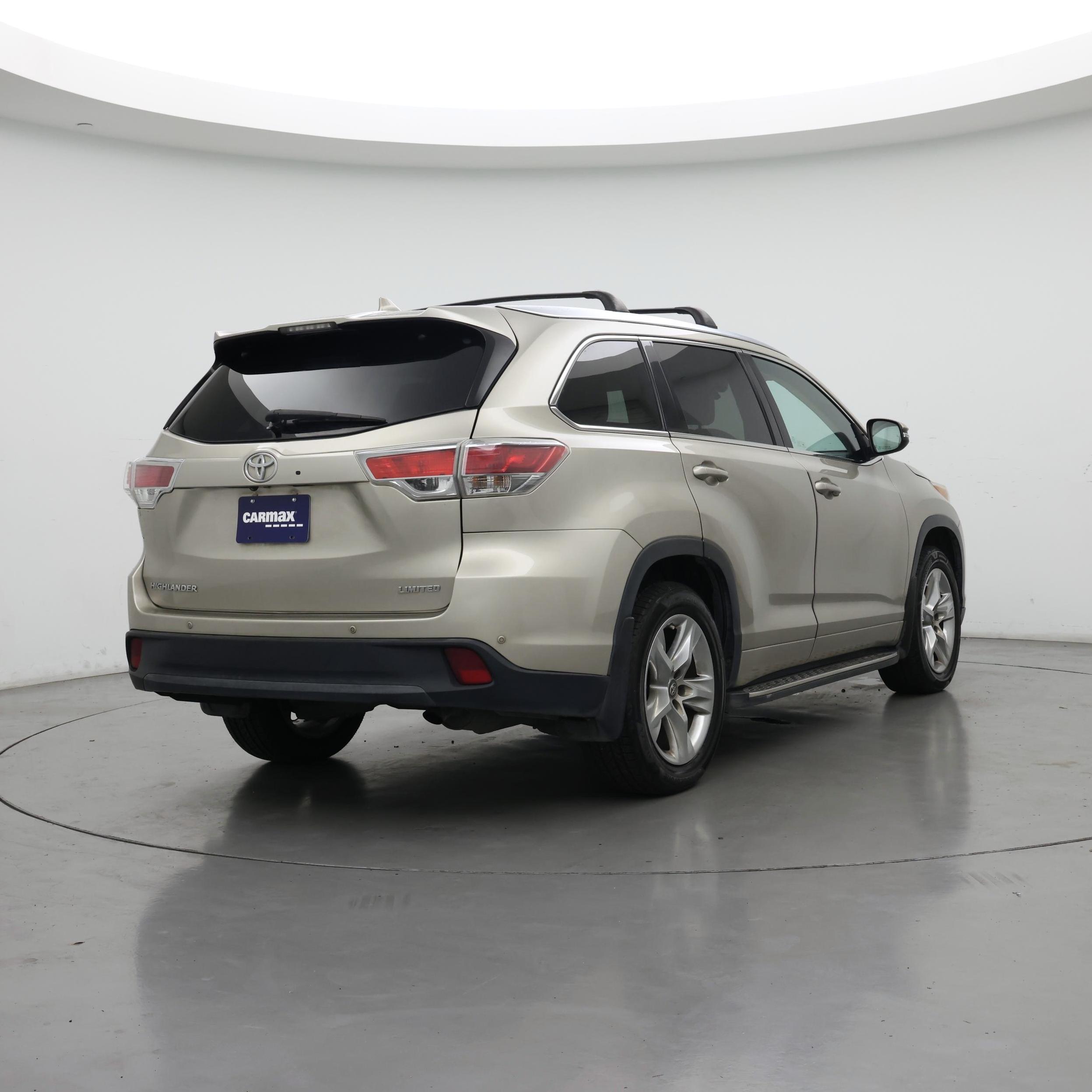 Thumbnail: 2016 Toyota Highlander - 8