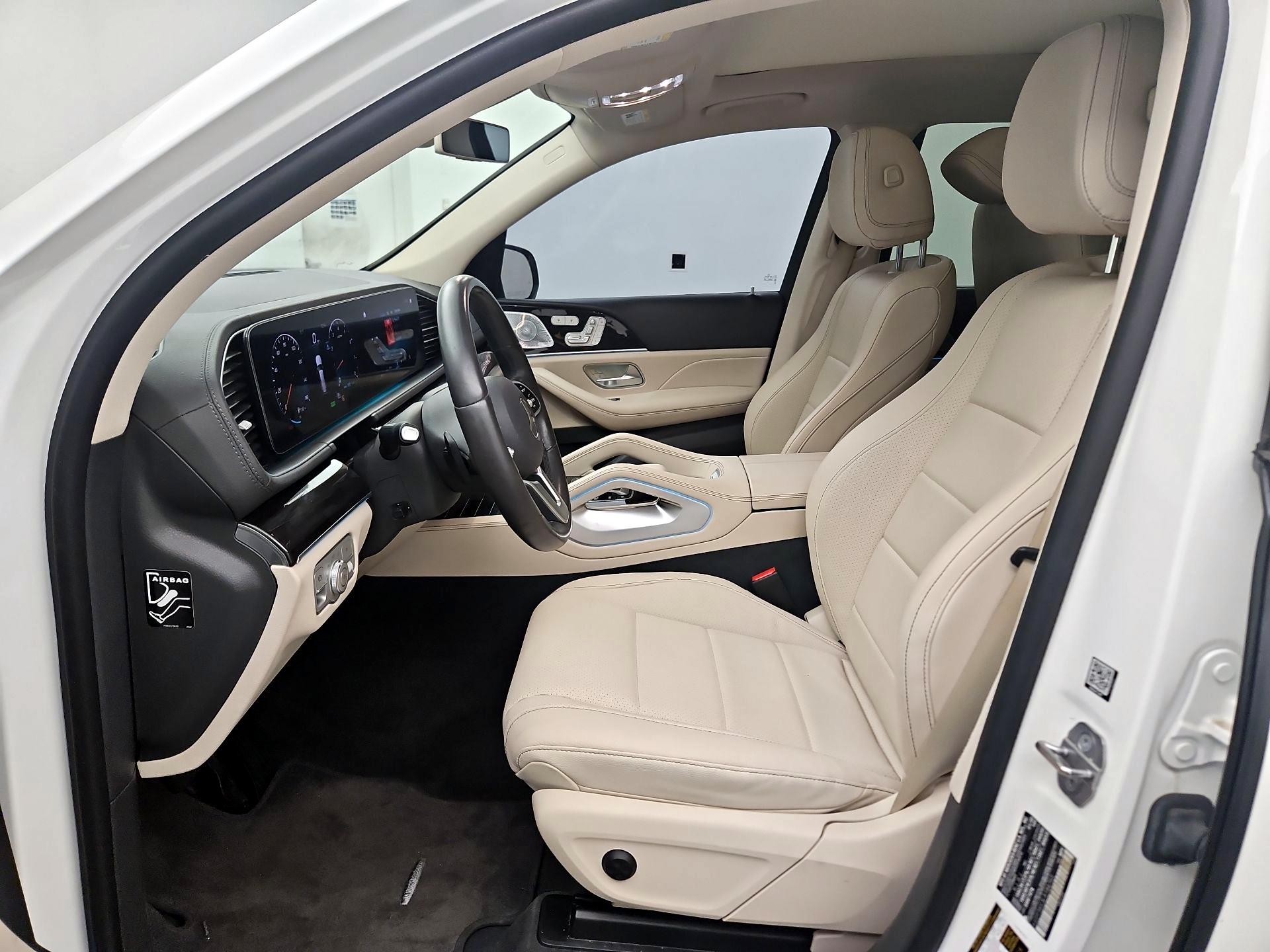Thumbnail: 2020 Mercedes-Benz GLS - 11