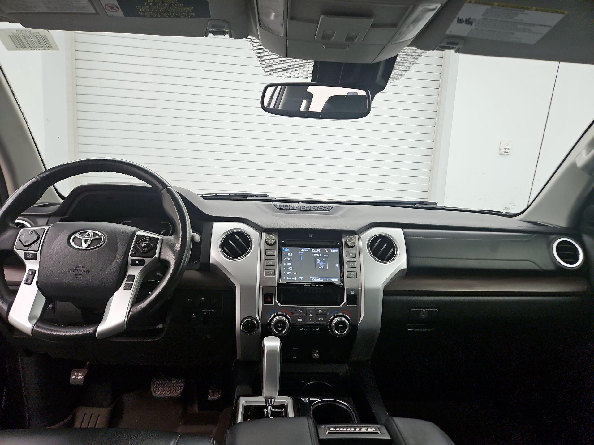 Thumbnail: 2018 Toyota Tundra - 9