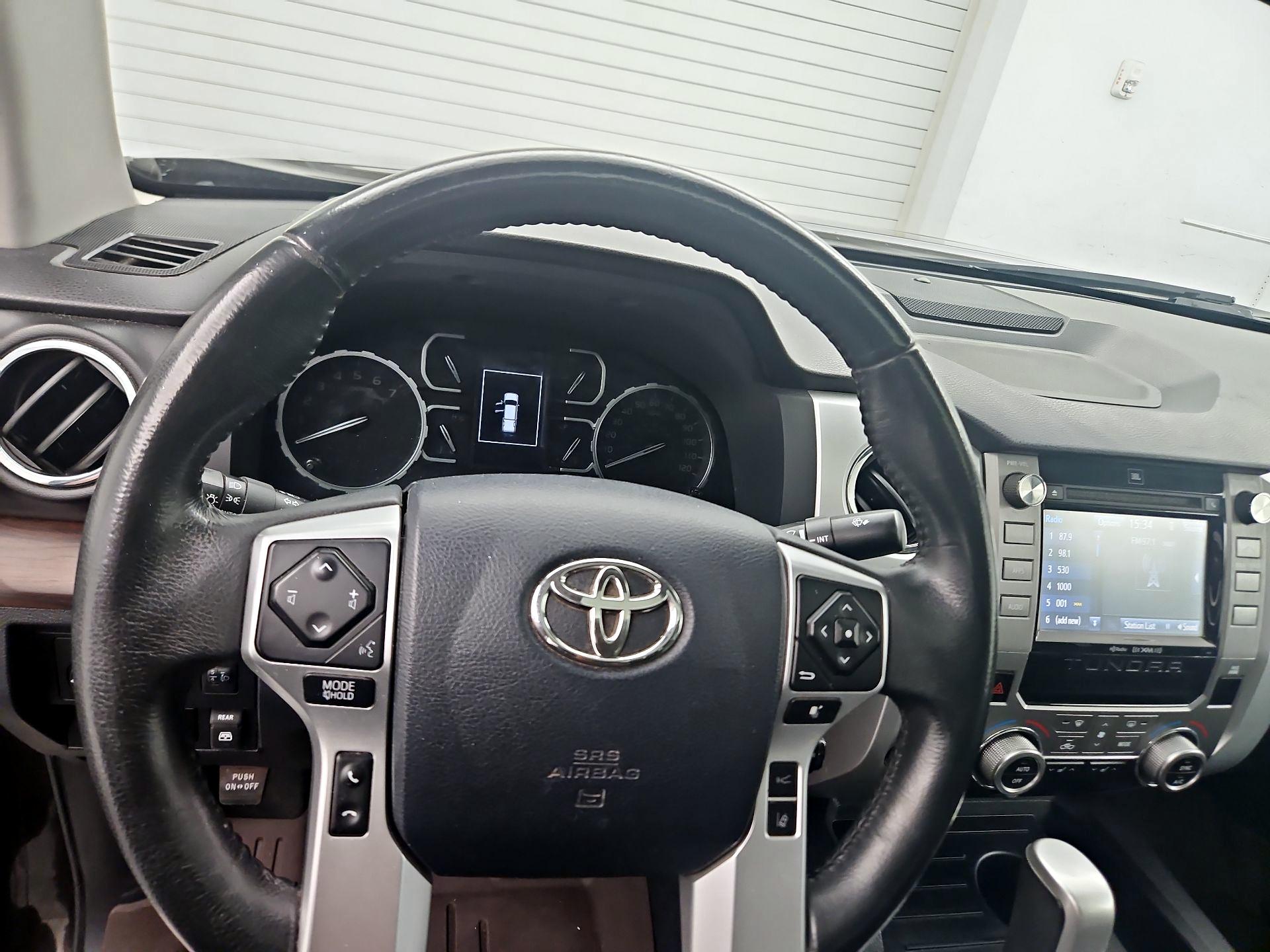 Thumbnail: 2018 Toyota Tundra - 10