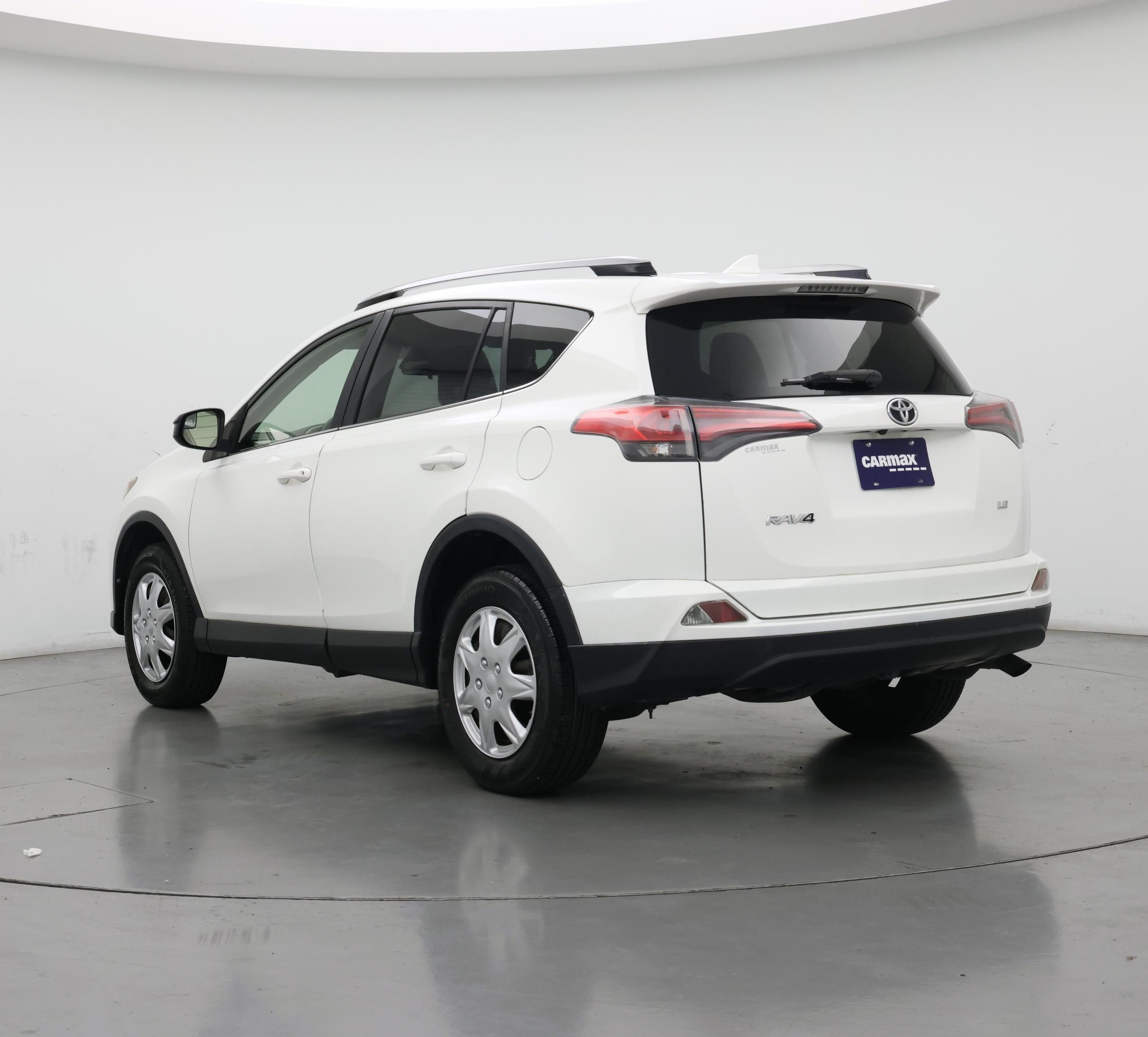 Thumbnail: 2017 Toyota RAV4 - 2