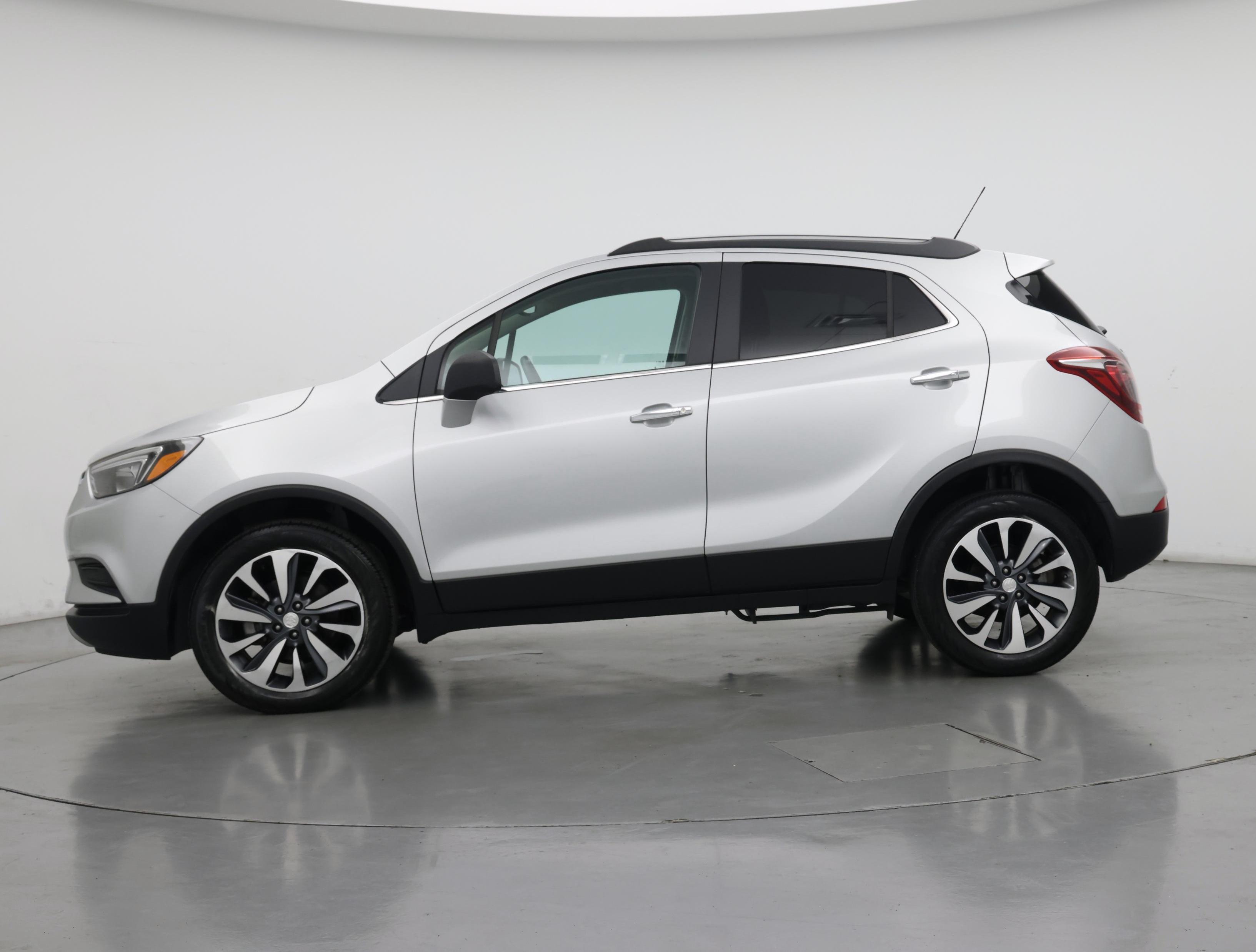 Thumbnail: 2022 Buick Encore - 3