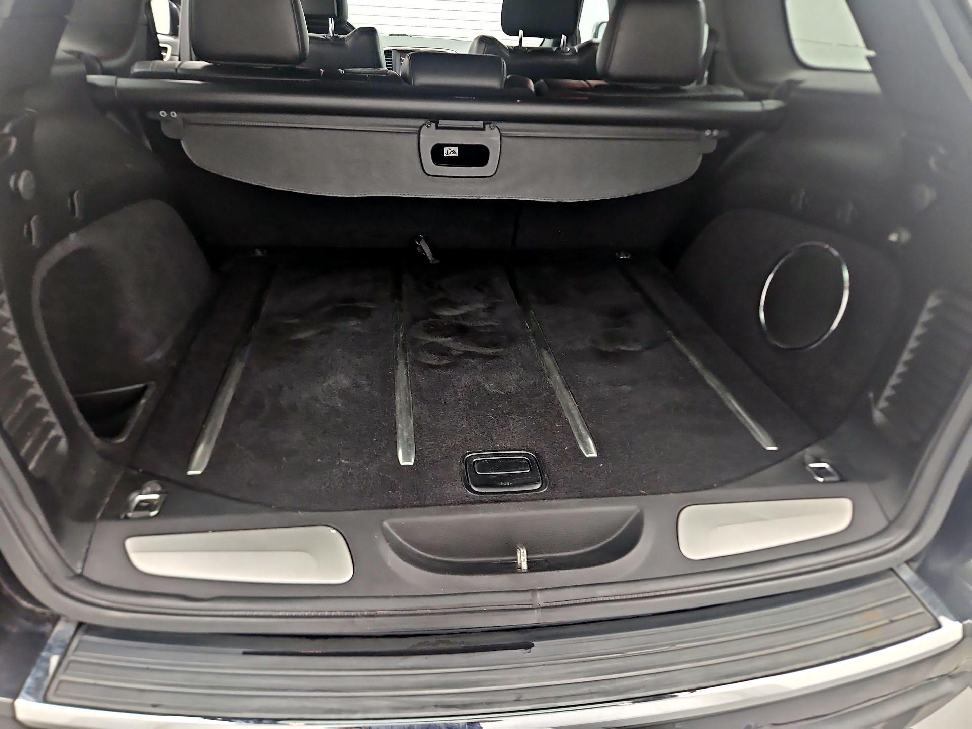 Thumbnail: 2015 Jeep Grand Cherokee - 20