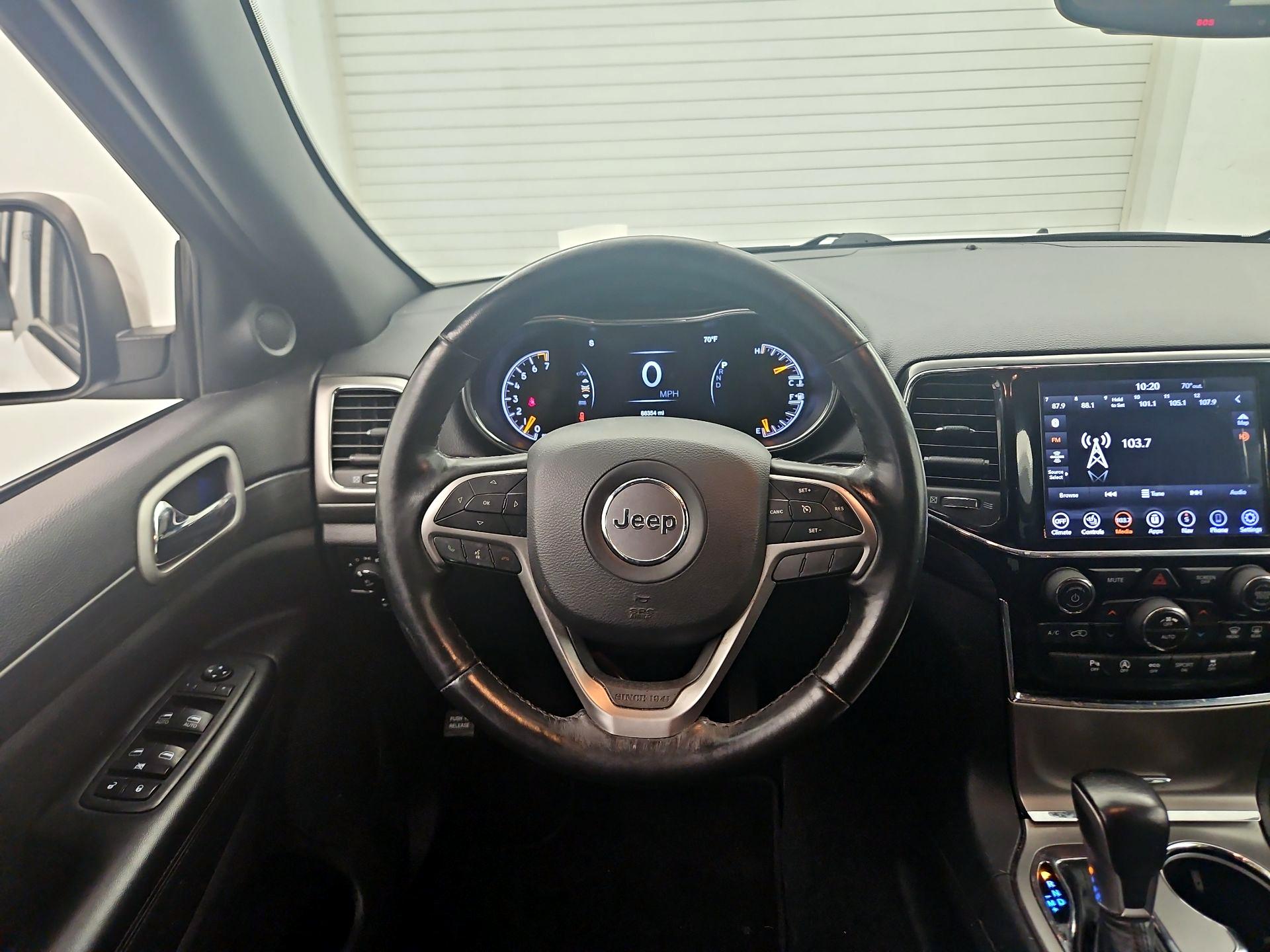 Thumbnail: 2020 Jeep Grand Cherokee - 10