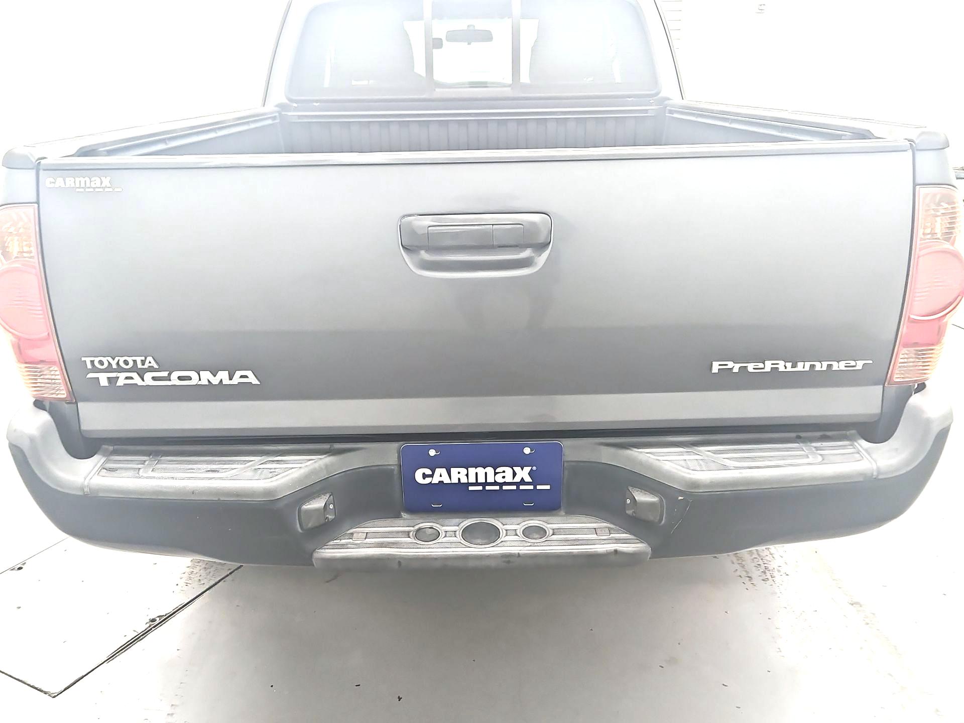 Thumbnail: 2013 Toyota Tacoma - 6