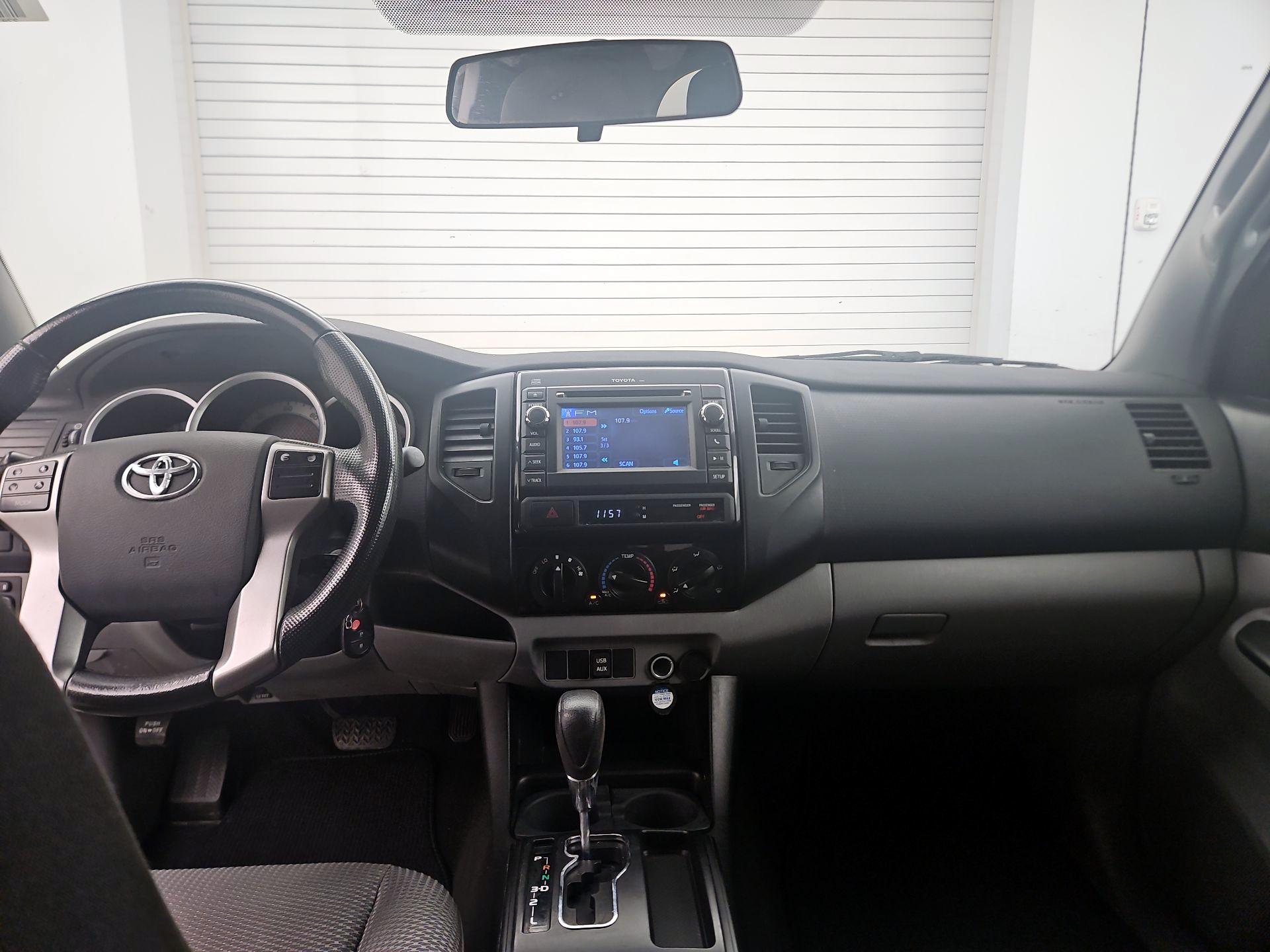Thumbnail: 2013 Toyota Tacoma - 8