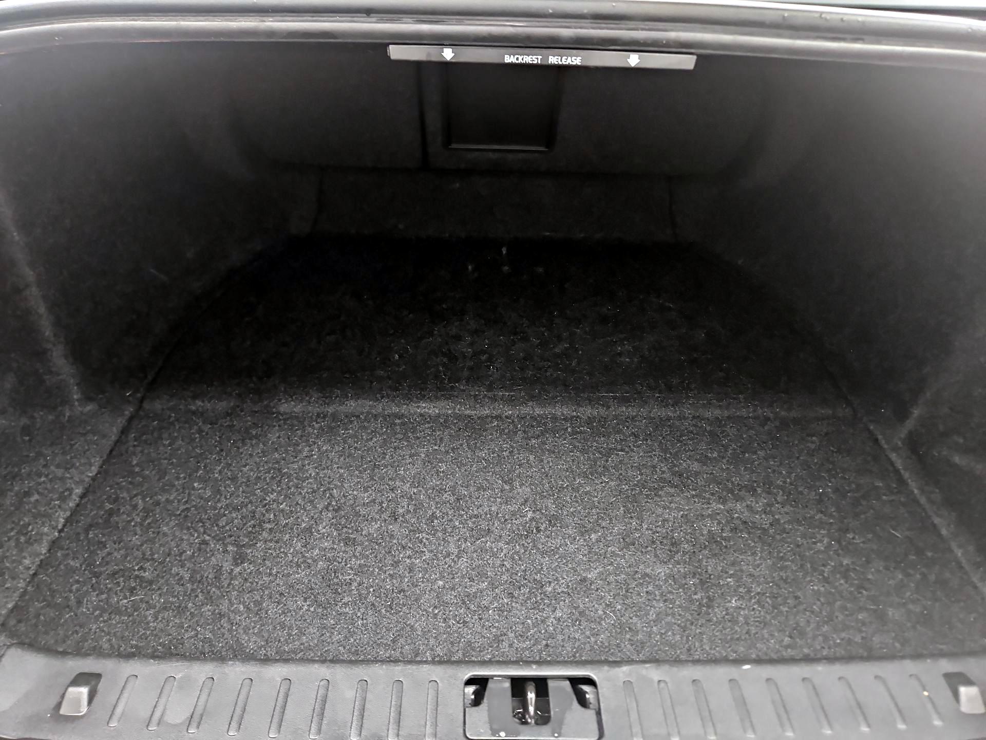 Thumbnail: 2015 Volvo S80 - 19