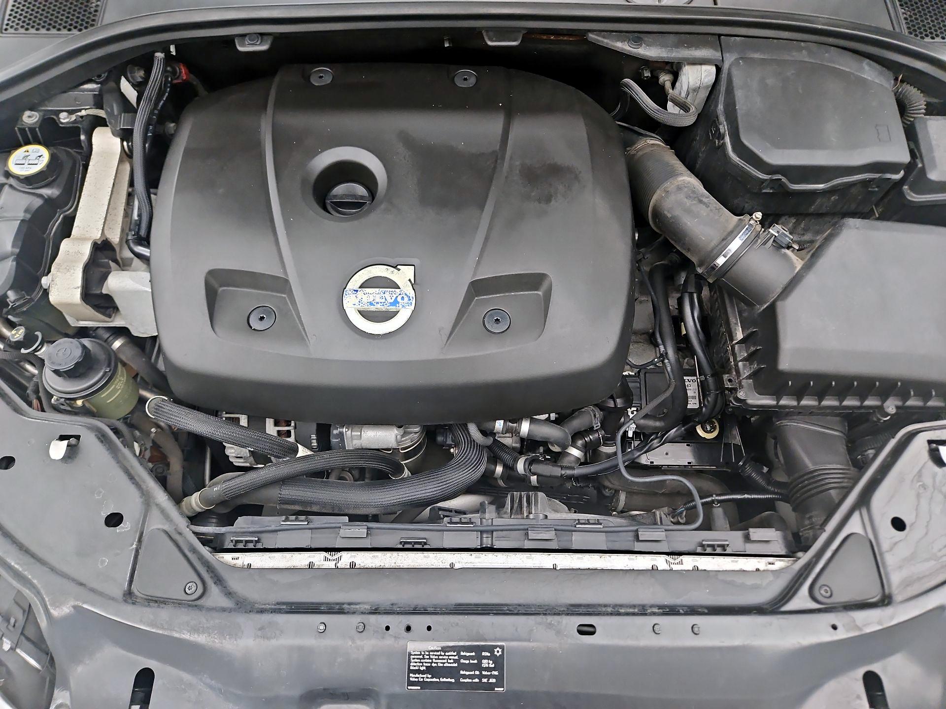 Thumbnail: 2015 Volvo S80 - 20