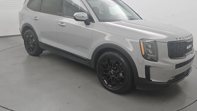 2022 Kia Telluride SX Hero Image