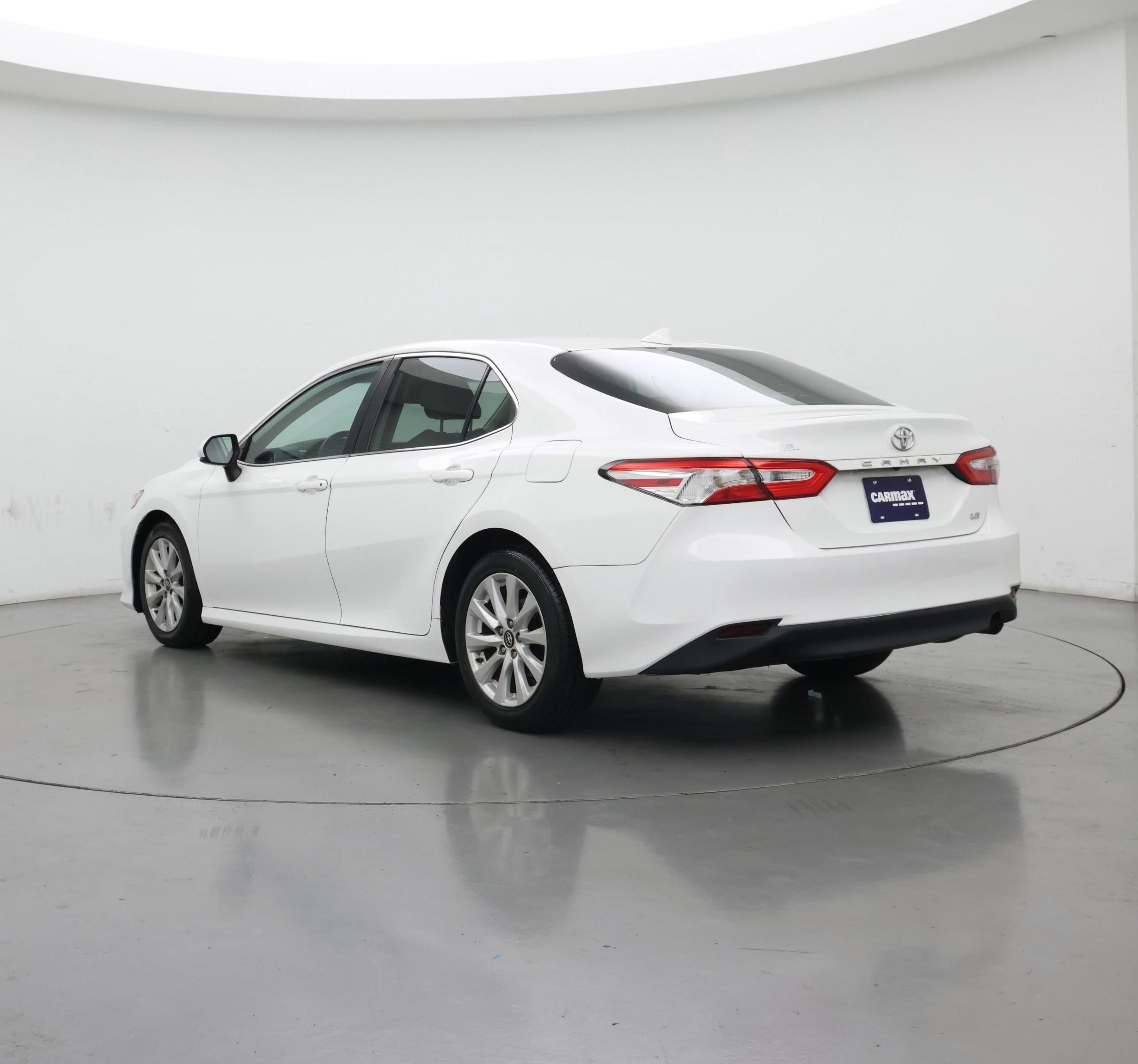 Thumbnail: 2019 Toyota Camry - 2