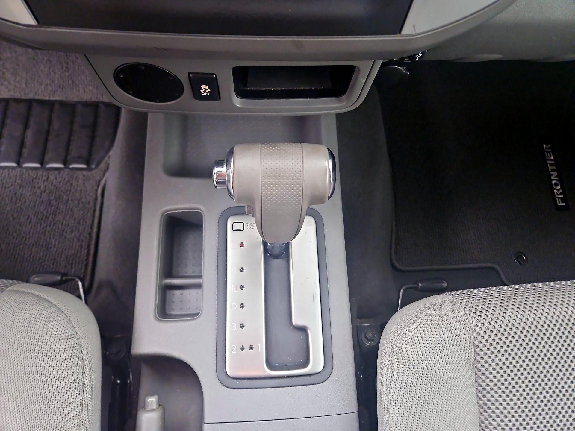 Thumbnail: 2019 Nissan Frontier - 17