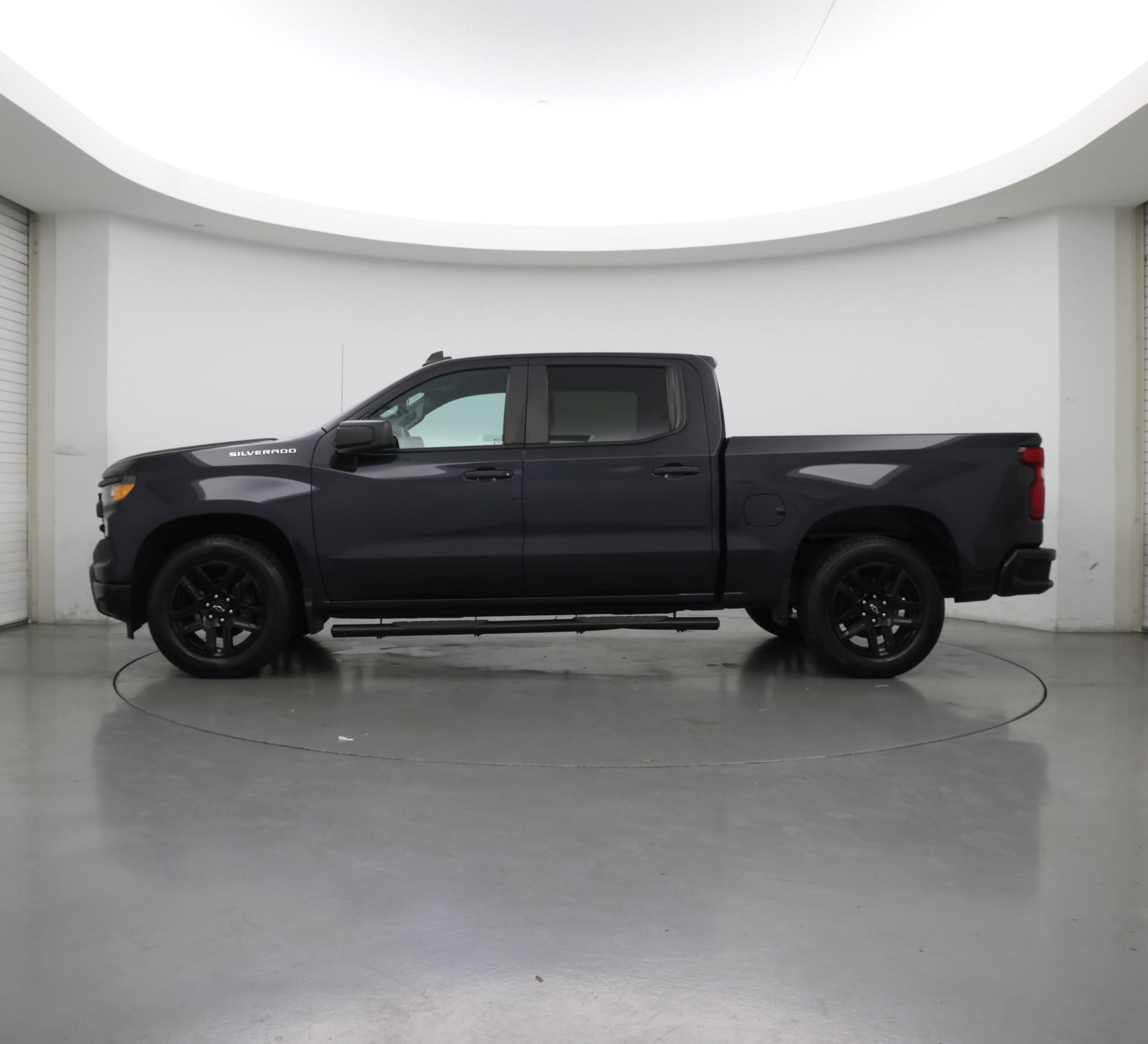 Thumbnail: 2022 Chevrolet Silverado 1500 - 3