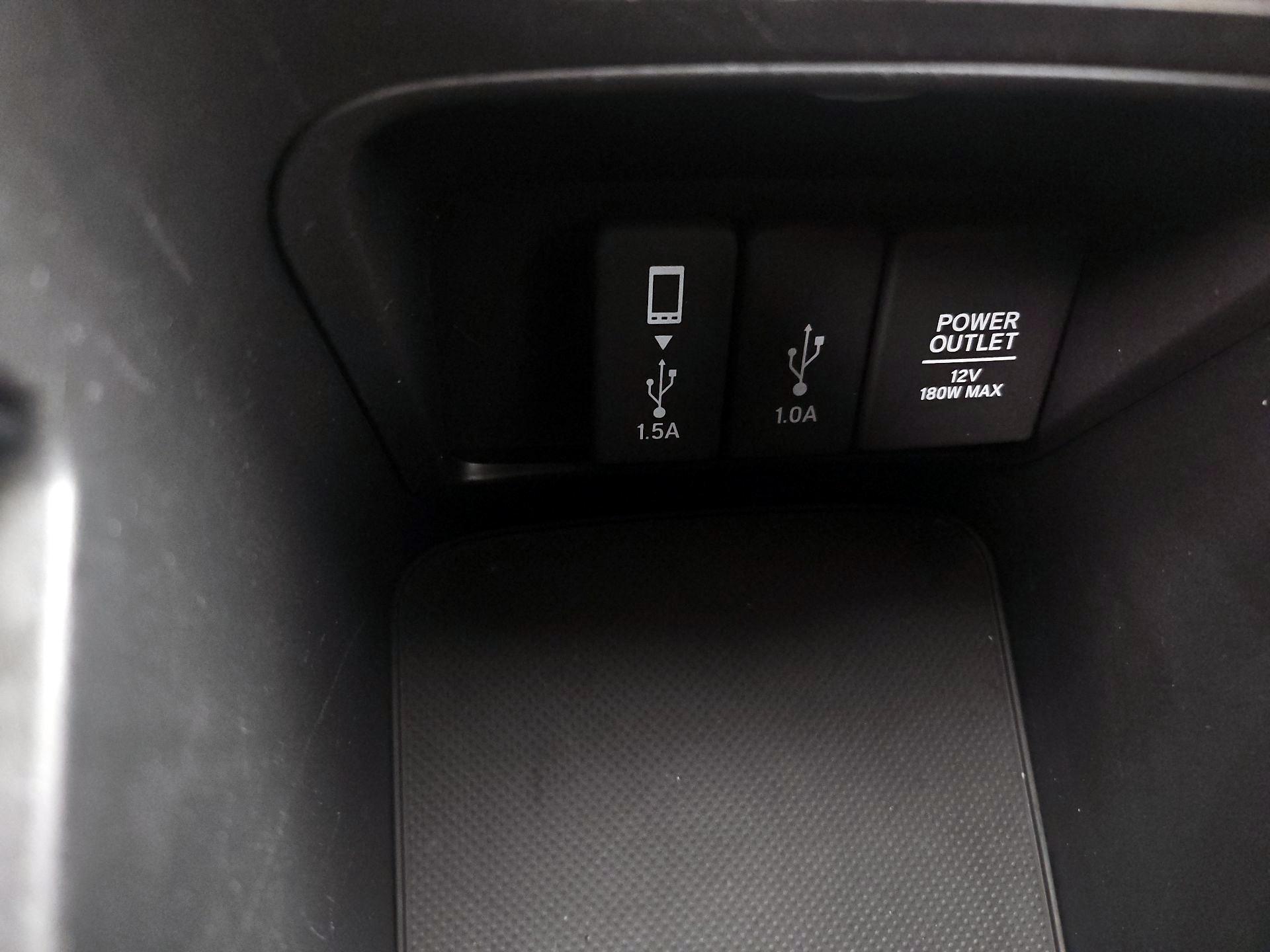 Thumbnail: 2017 Honda CR-V - 17