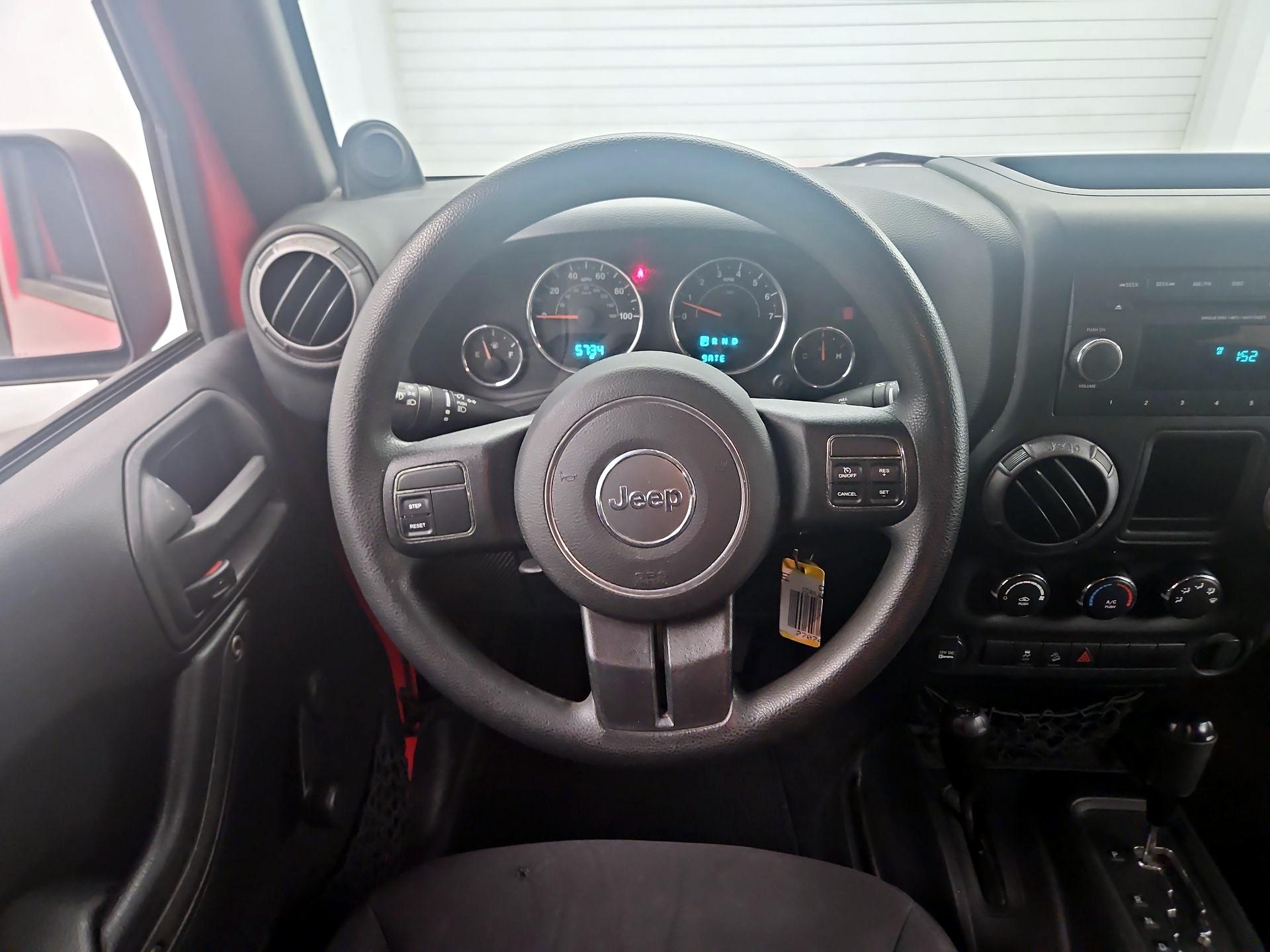 Thumbnail: 2013 Jeep Wrangler - 10