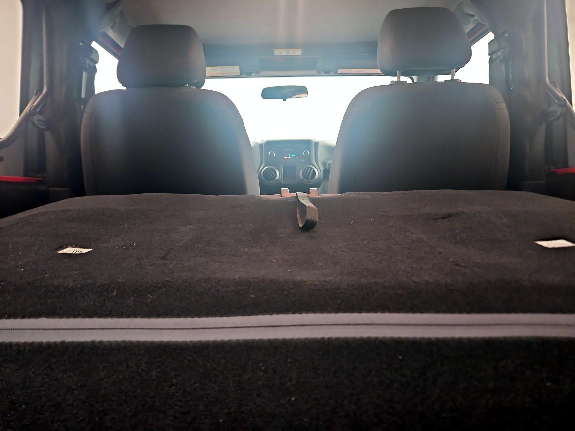 Thumbnail: 2013 Jeep Wrangler - 17