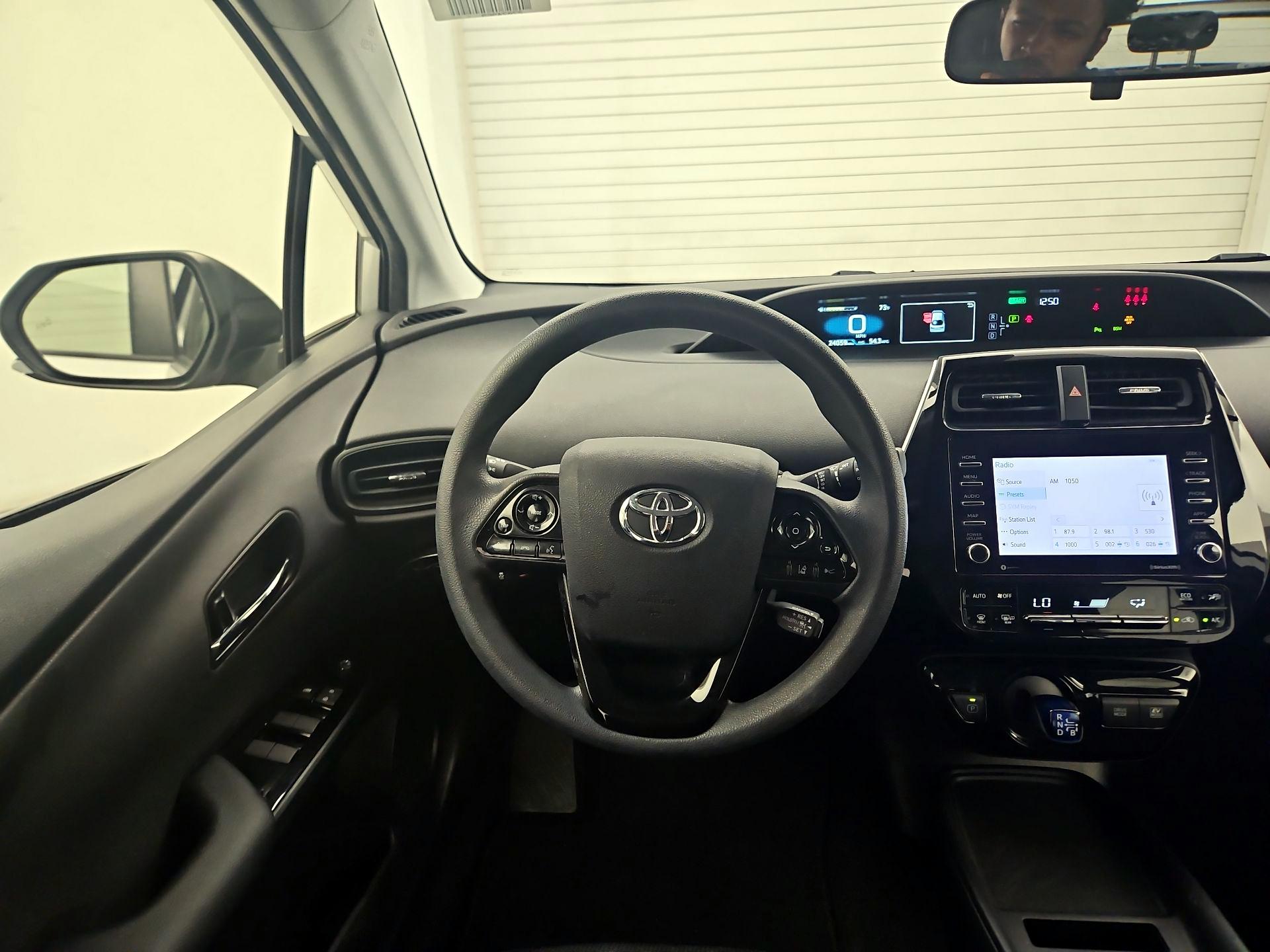 Thumbnail: 2021 Toyota Prius - 10