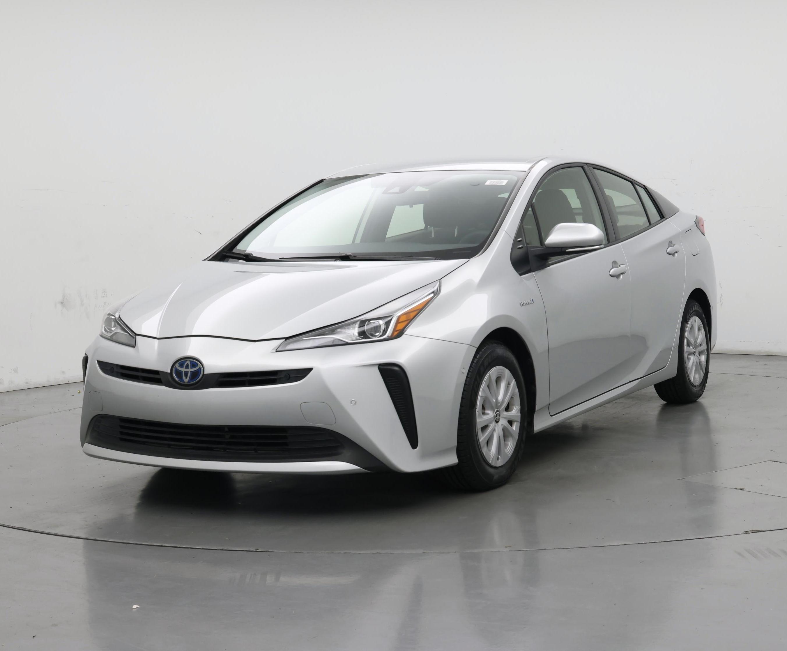 Thumbnail: 2021 Toyota Prius - 4