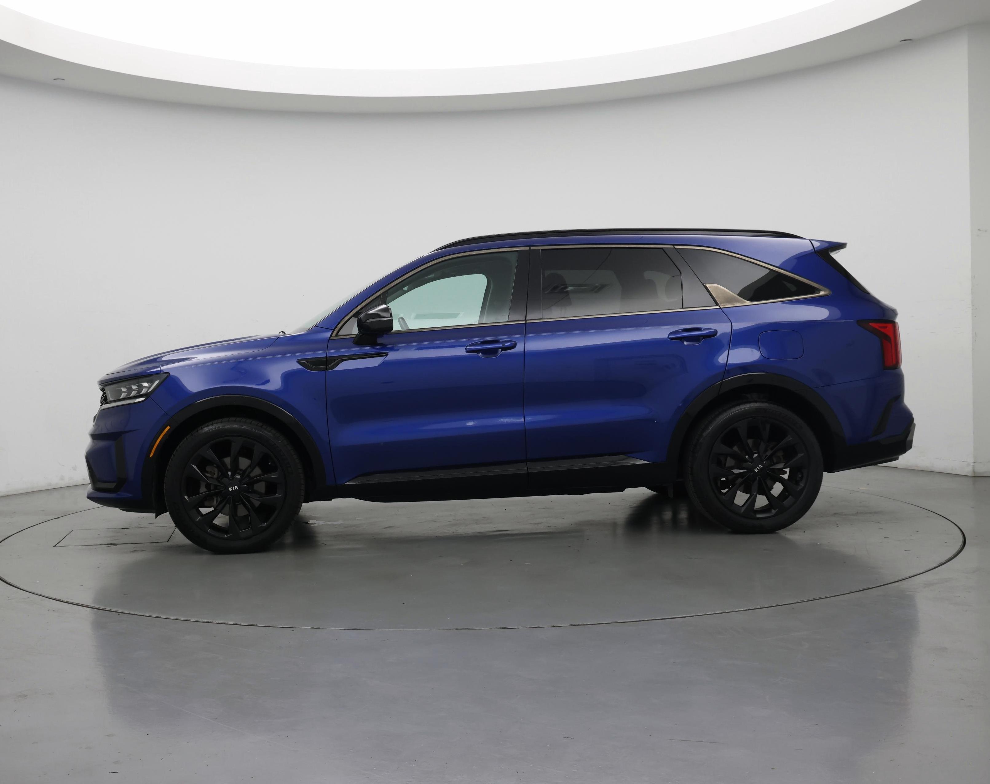 Thumbnail: 2021 Kia Sorento - 3