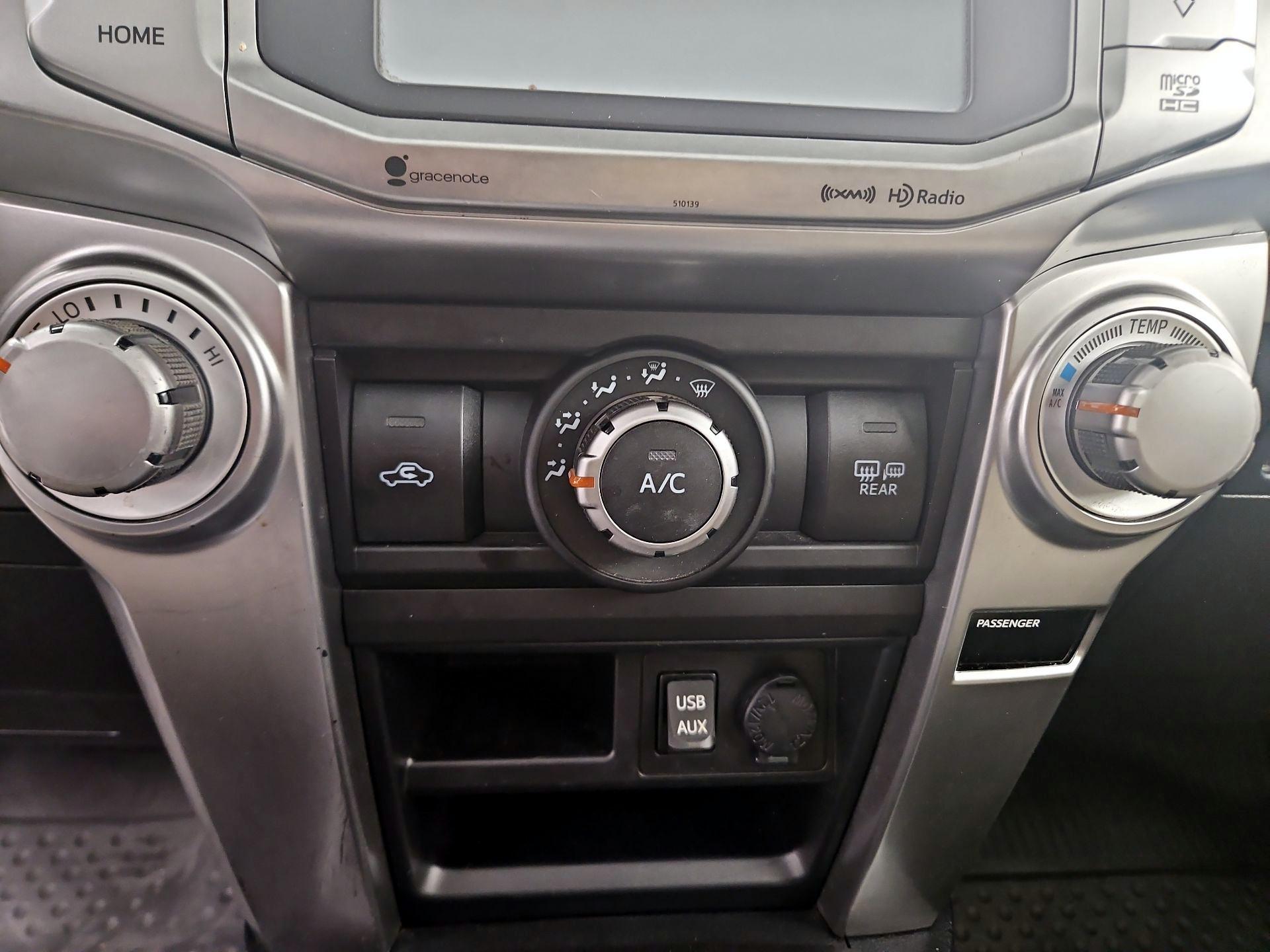 Thumbnail: 2016 Toyota 4Runner - 15