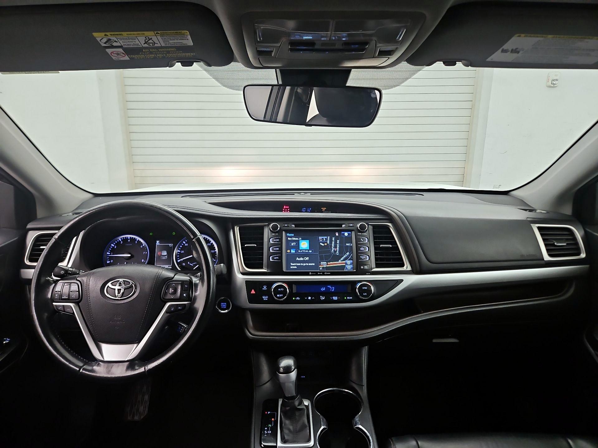 Thumbnail: 2017 Toyota Highlander - 9