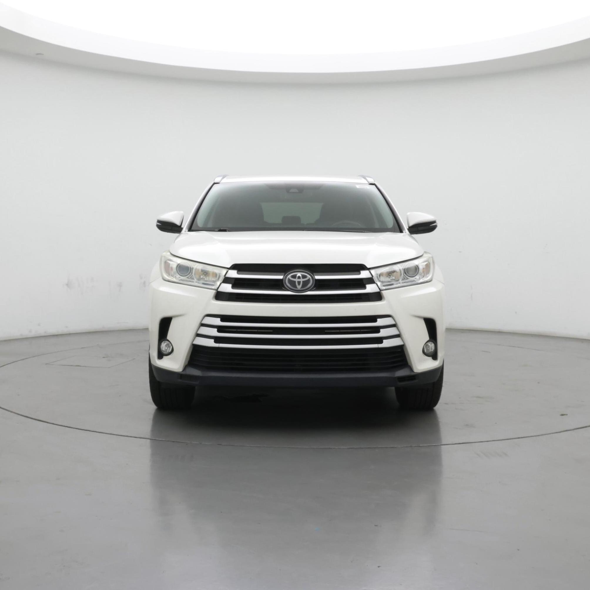 Thumbnail: 2017 Toyota Highlander - 5