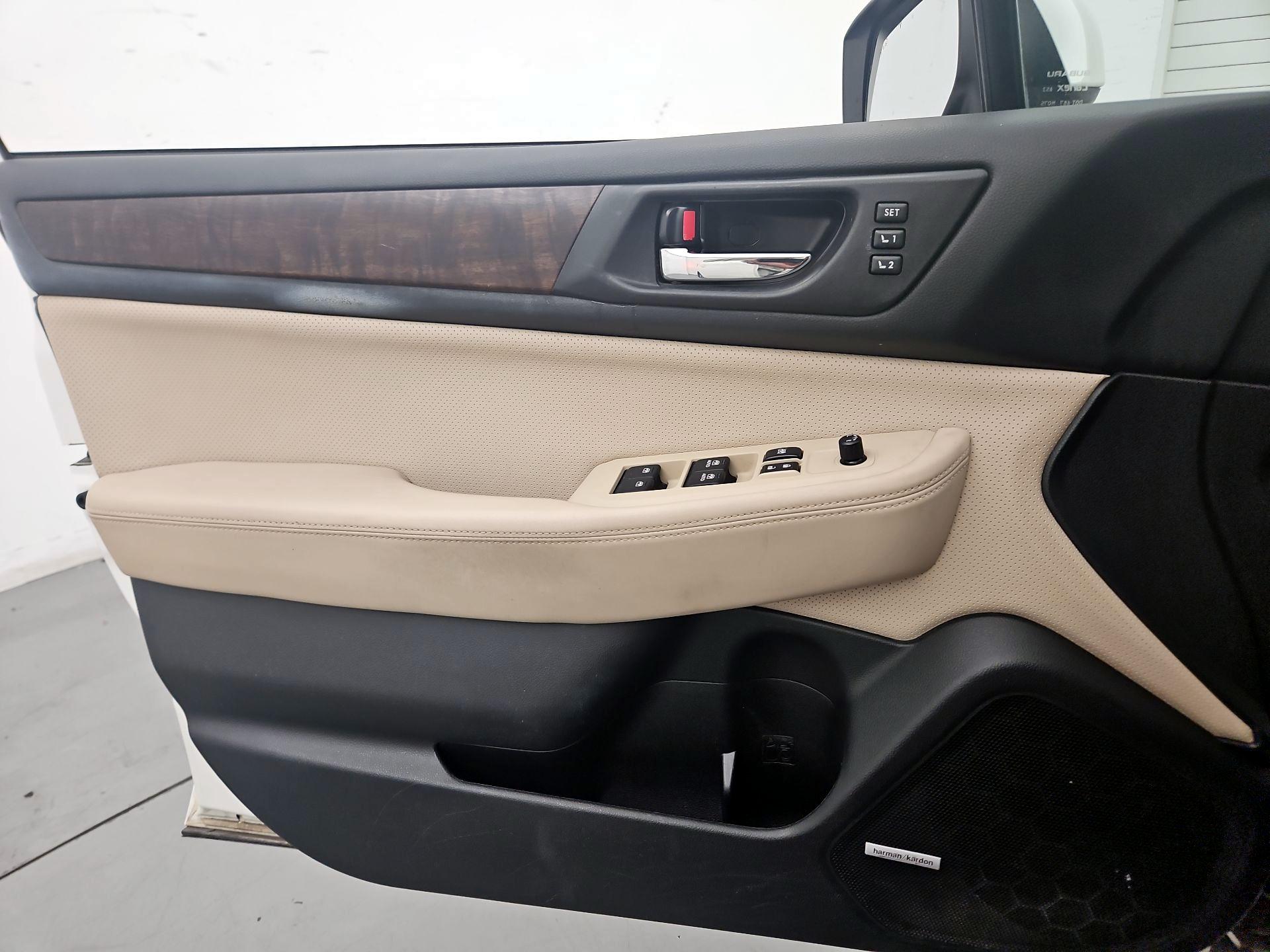 Thumbnail: 2015 Subaru Outback - 12