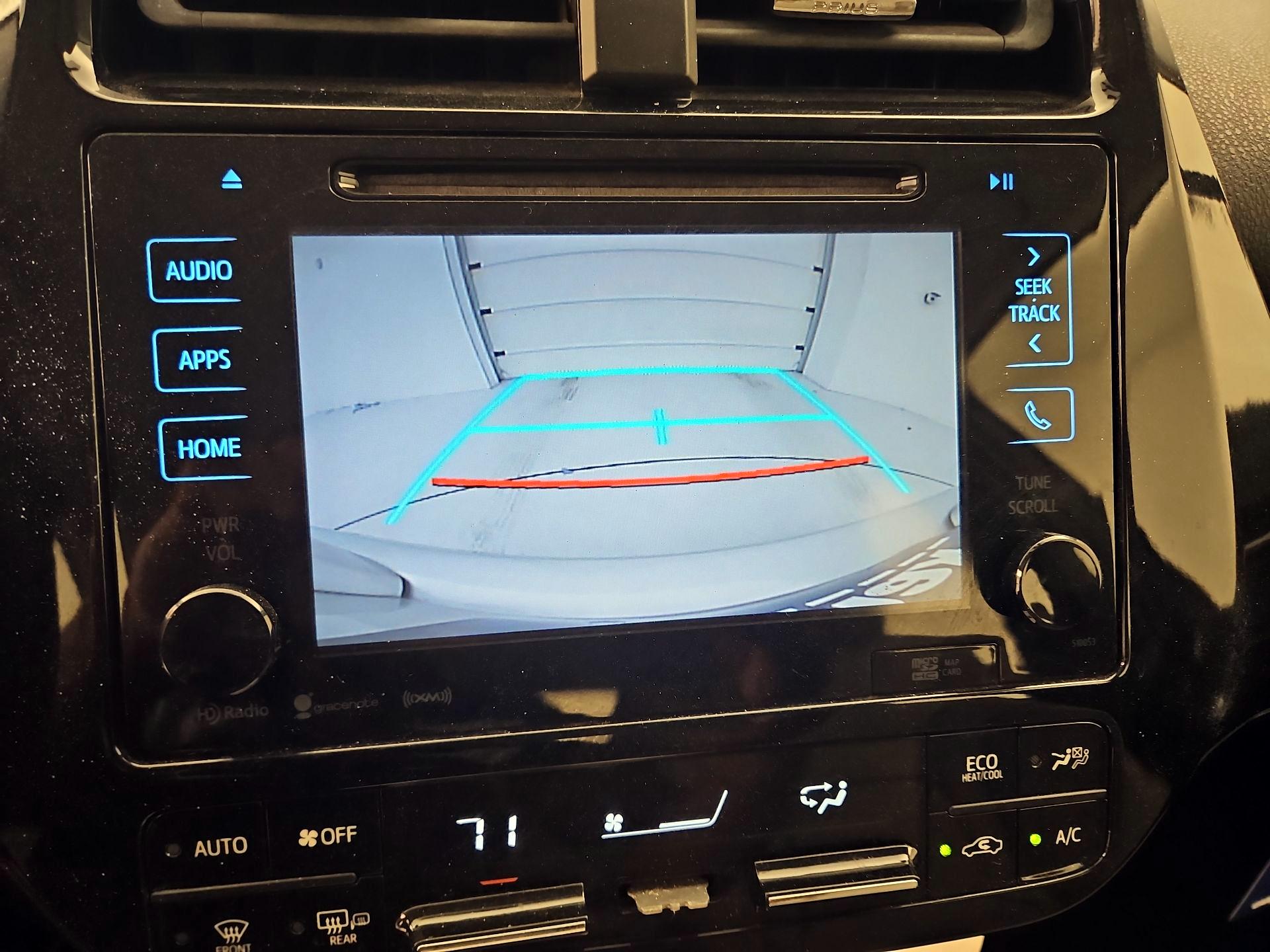 Thumbnail: 2016 Toyota Prius - 15