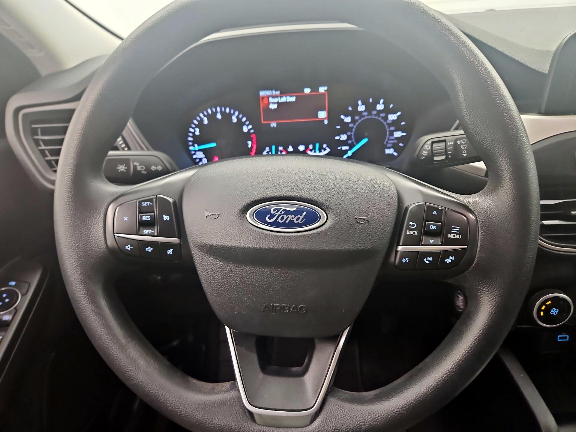 Thumbnail: 2021 Ford Escape - 10