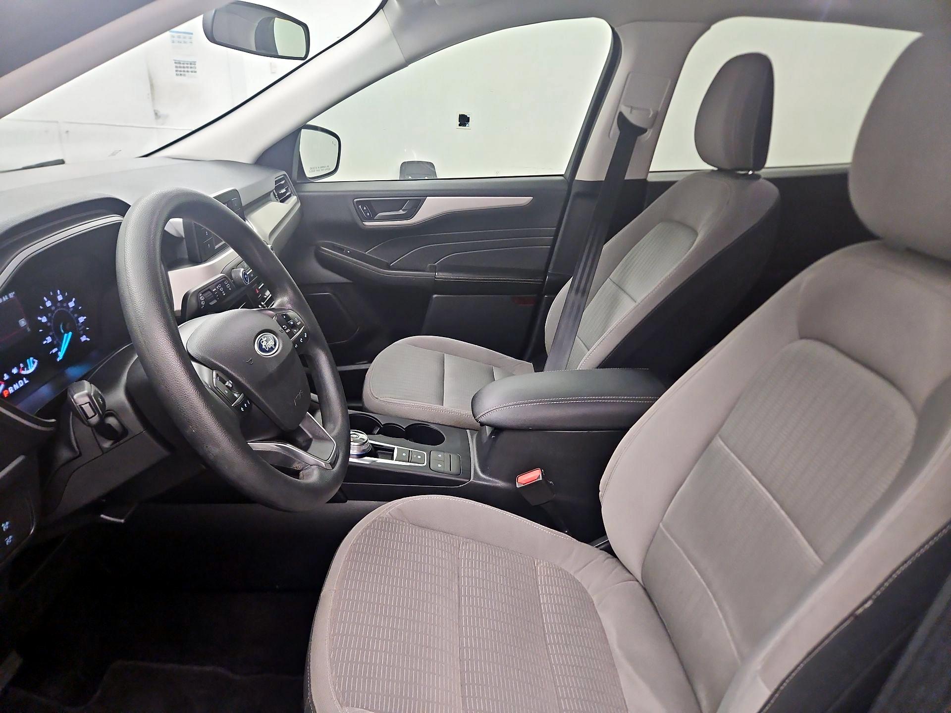 Thumbnail: 2021 Ford Escape - 11