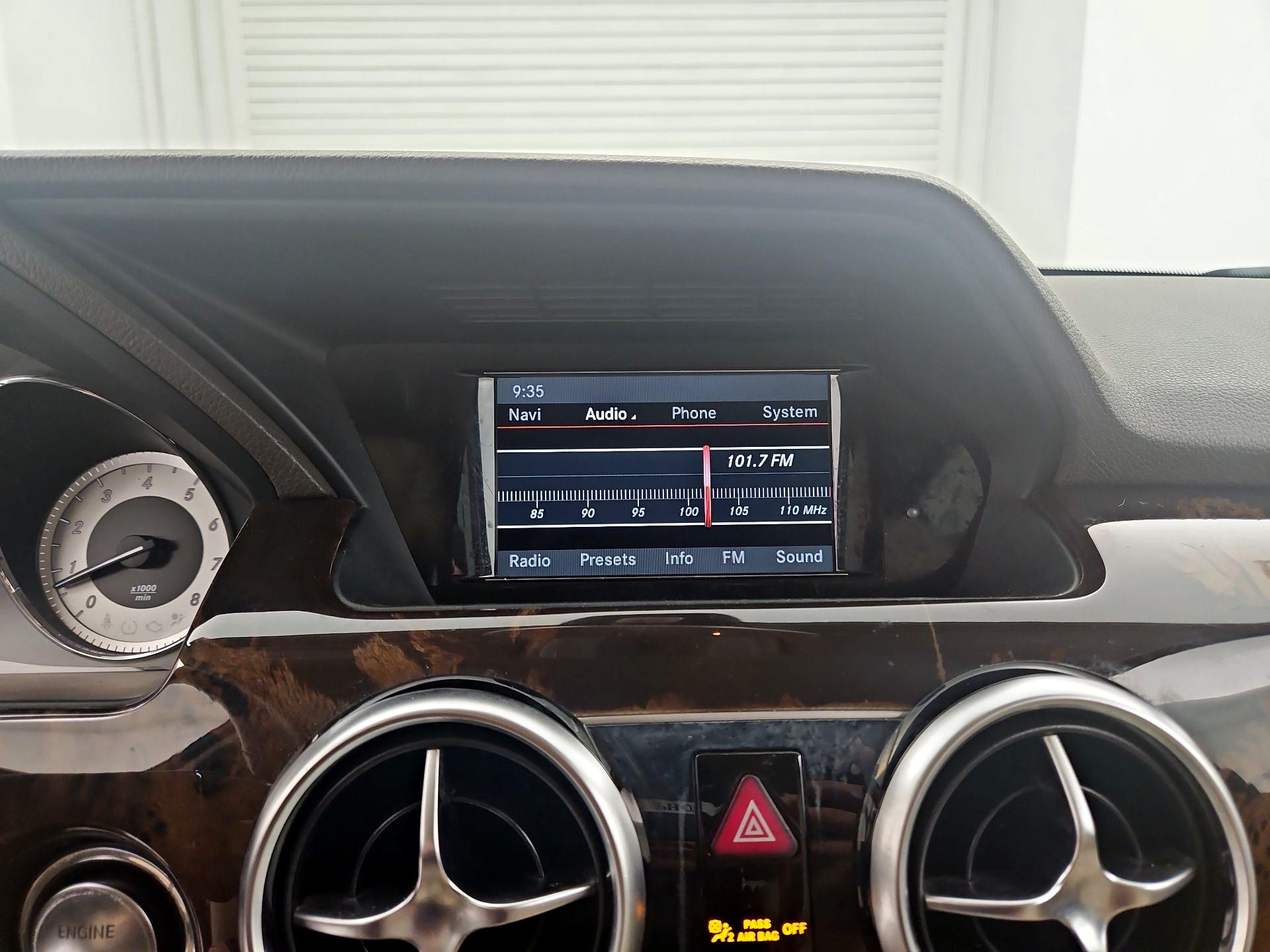 Thumbnail: 2015 Mercedes-Benz GLK - 14
