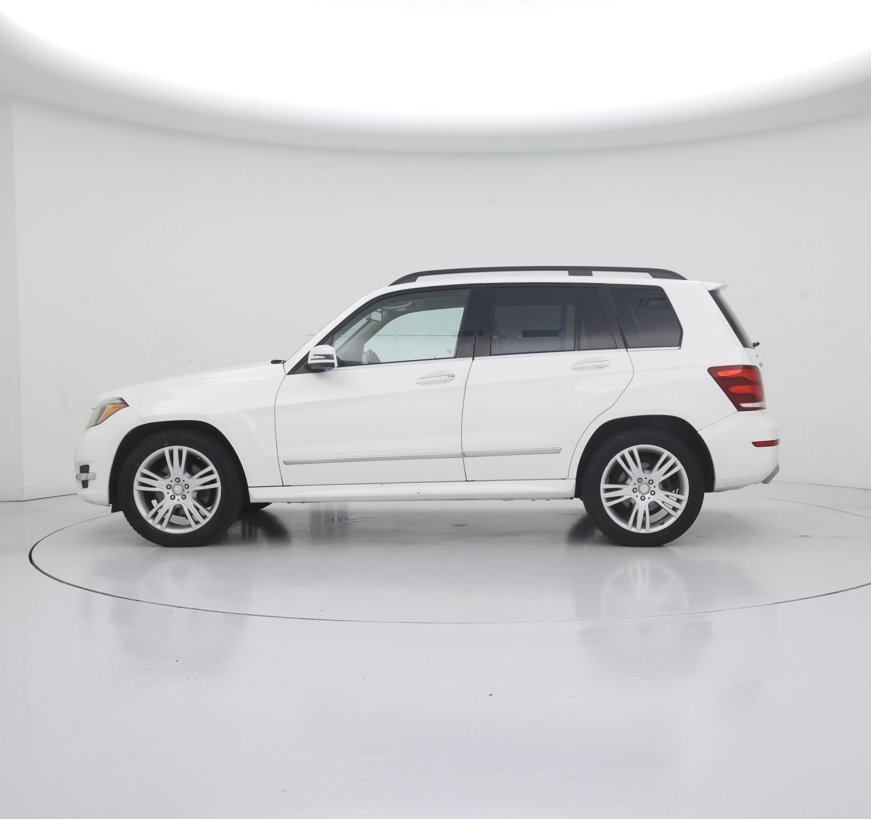 Thumbnail: 2015 Mercedes-Benz GLK - 3