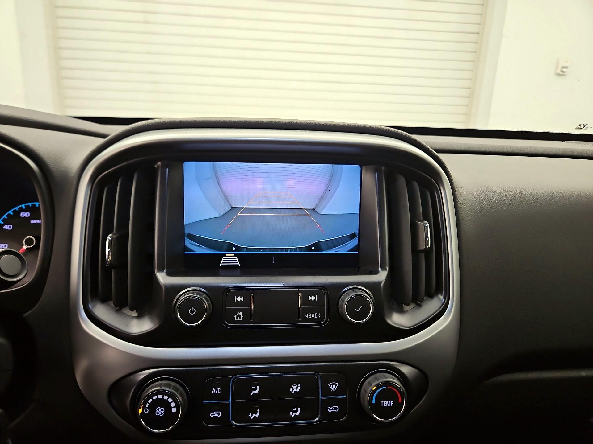 Thumbnail: 2022 Chevrolet Colorado - 14