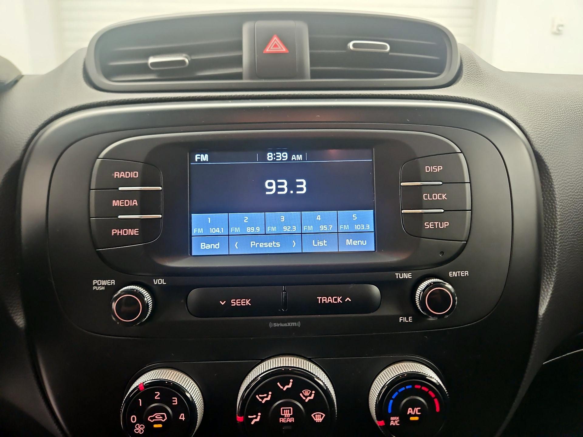 Thumbnail: 2019 Kia Soul - 15
