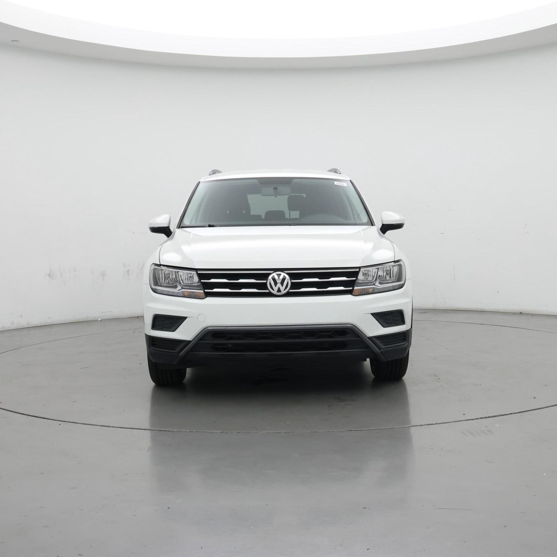Thumbnail: 2020 Volkswagen Tiguan - 5
