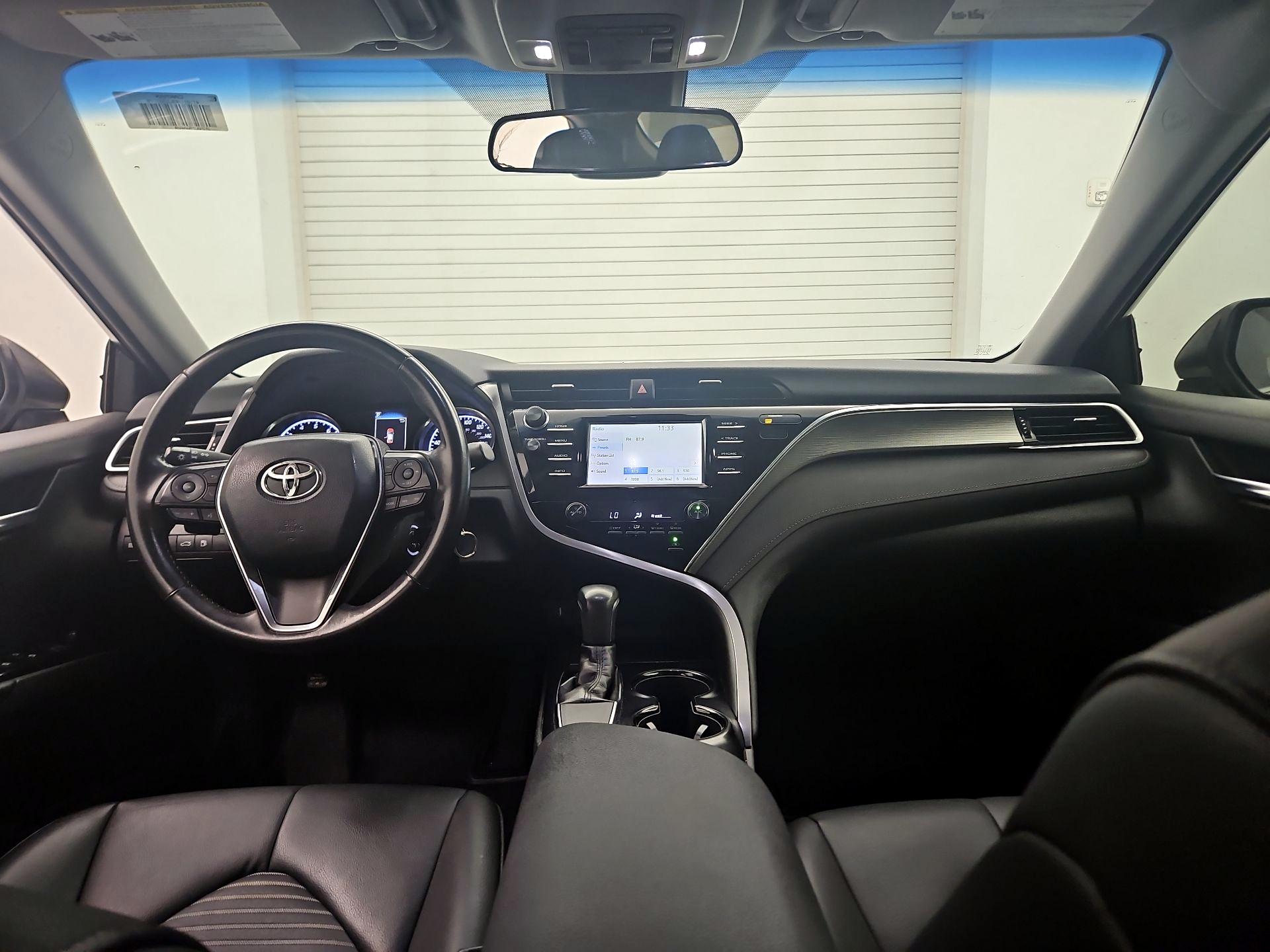 Thumbnail: 2018 Toyota Camry - 9