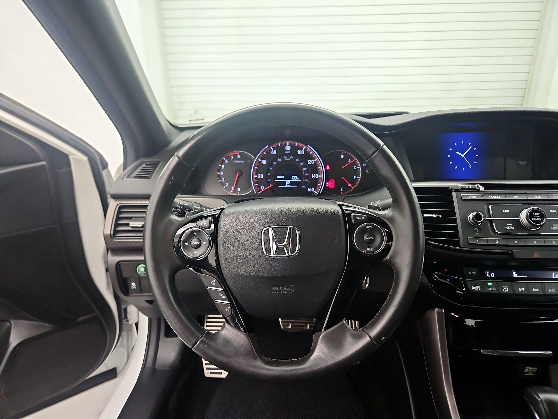 Thumbnail: 2017 Honda Accord - 10