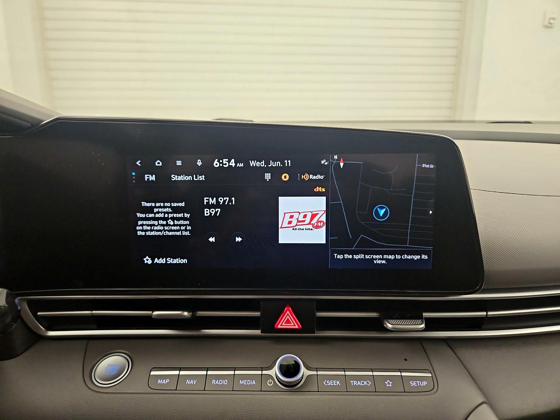 Thumbnail: 2023 Hyundai Elantra - 15