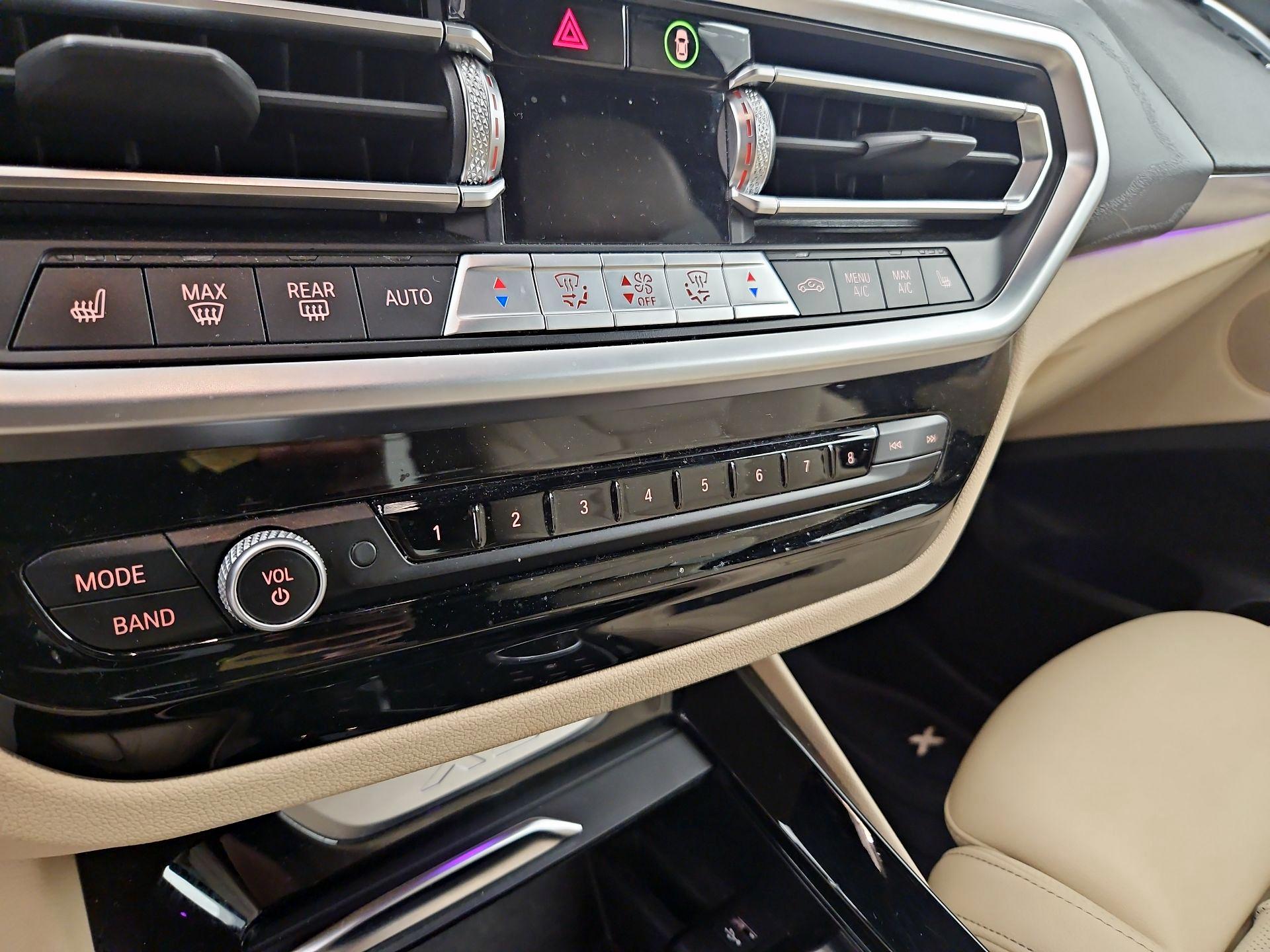 Thumbnail: 2022 BMW X3 - 15