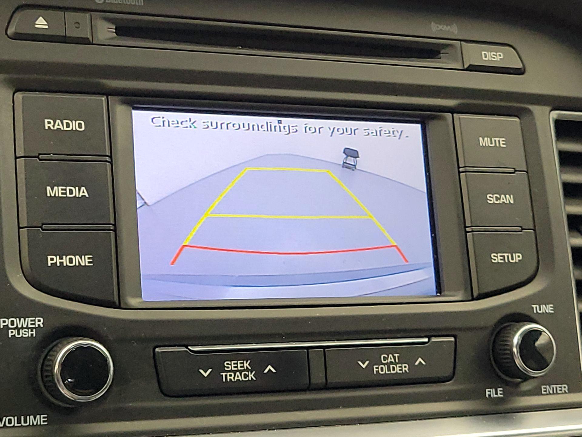 Thumbnail: 2015 Hyundai Sonata - 12