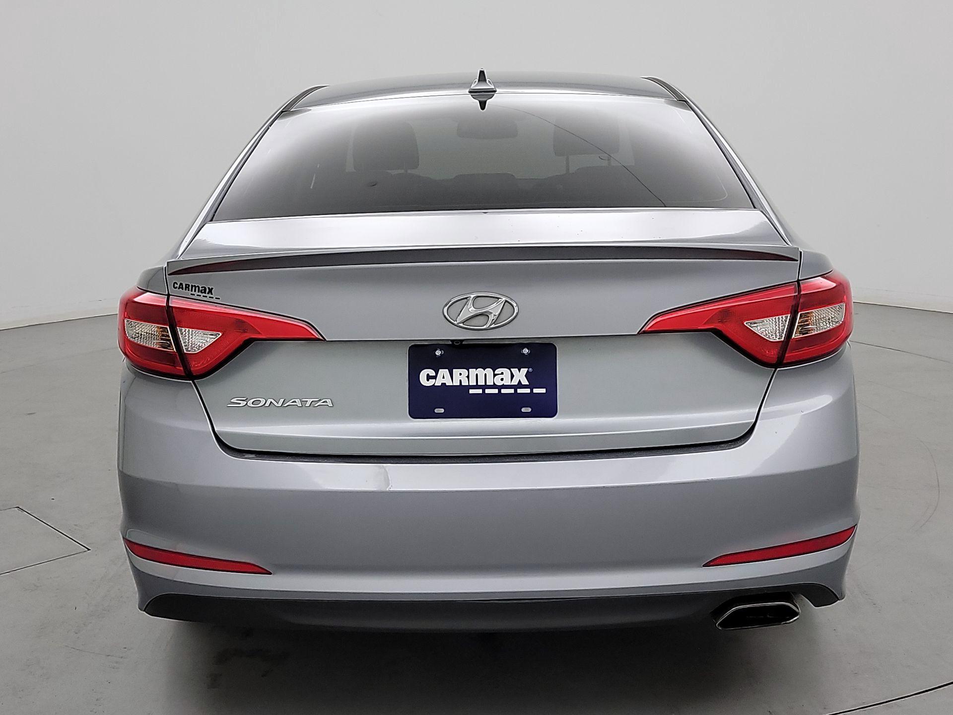 Thumbnail: 2015 Hyundai Sonata - 6