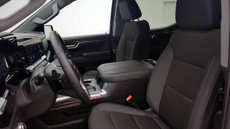2024 GMC Sierra 1500 Elevation 11