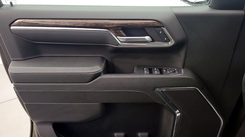 2024 GMC Sierra 1500 Elevation 12