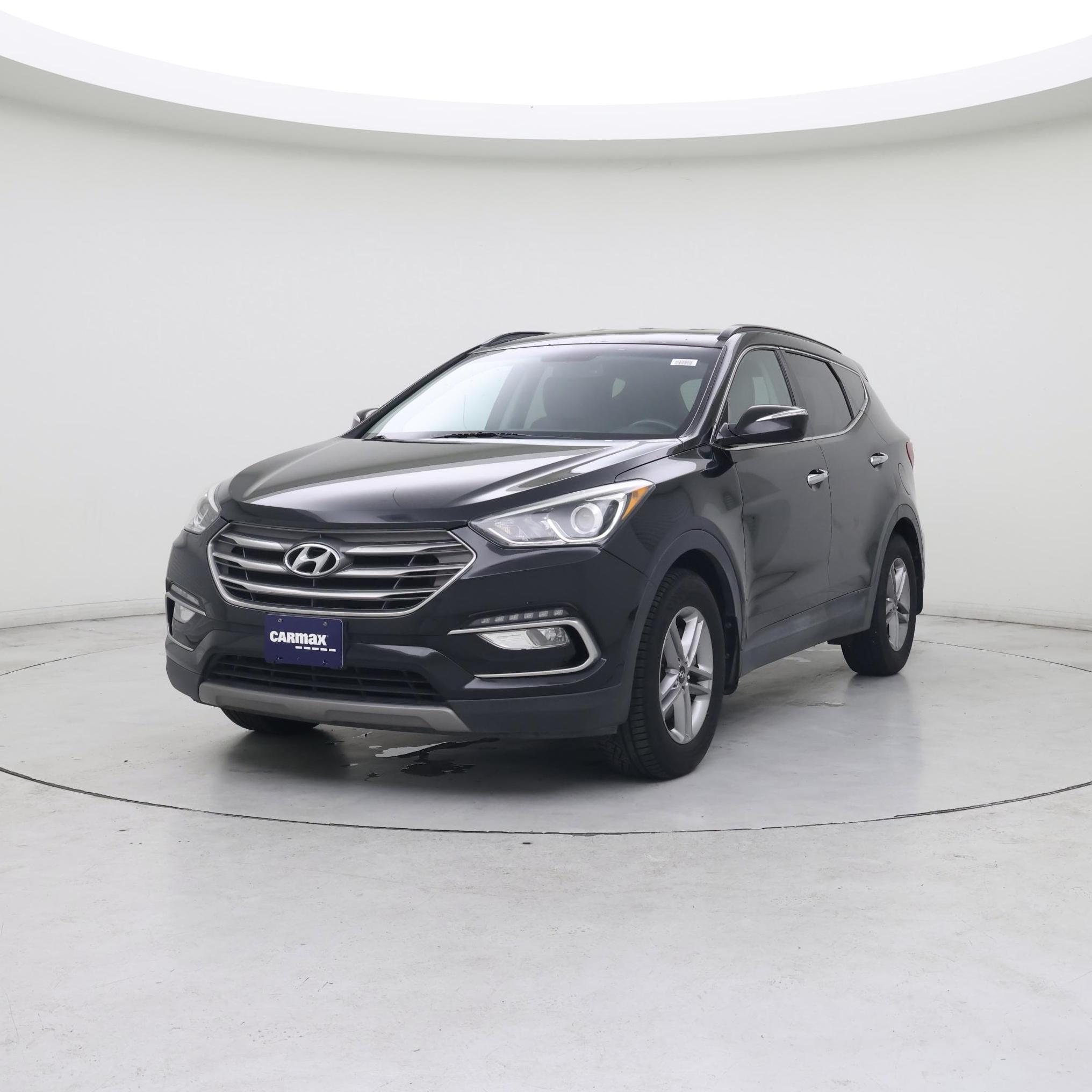 Thumbnail: 2017 Hyundai Santa Fe - 4